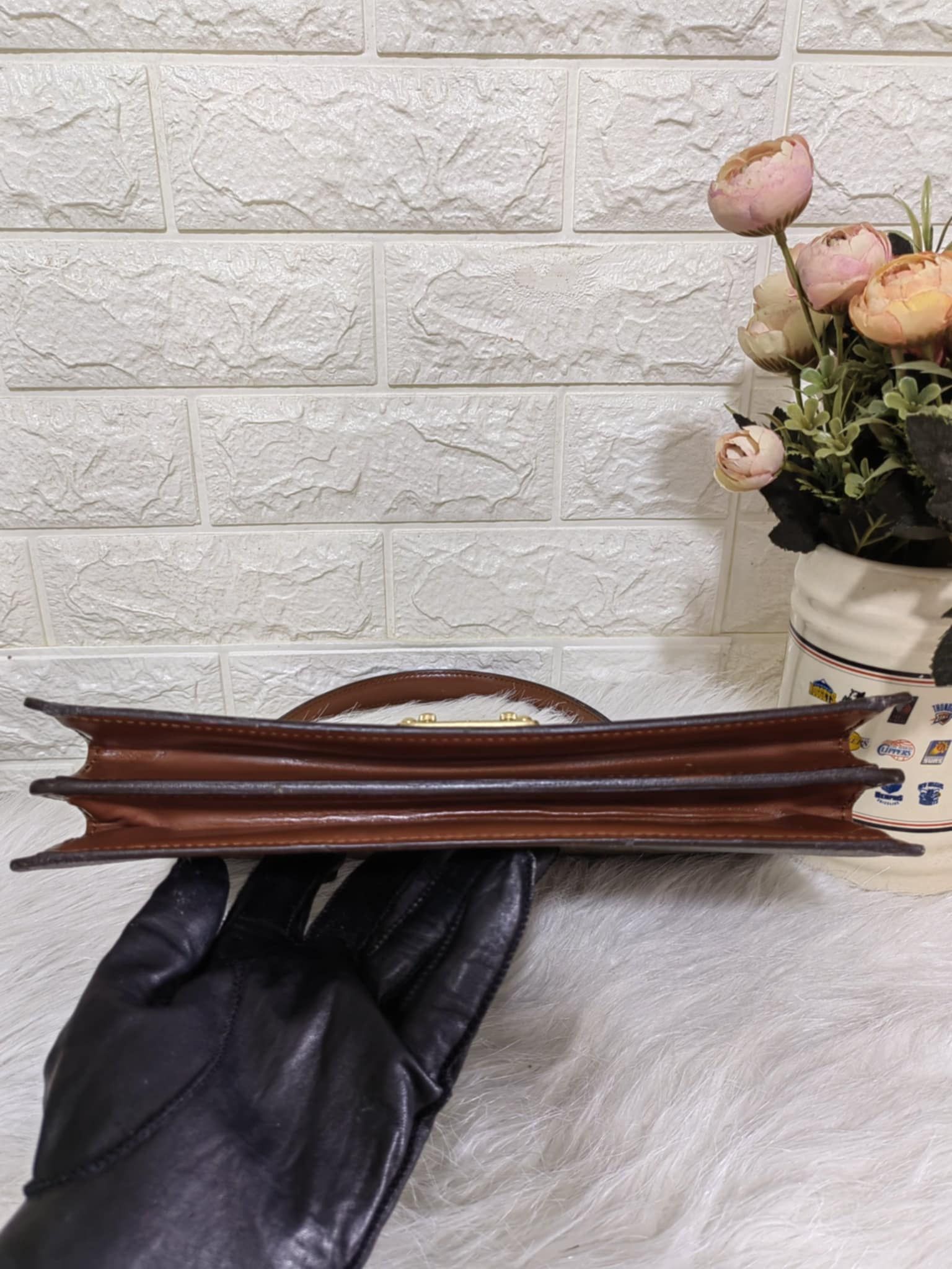 Louis Vuitton LOUIS VUITTON LV MONOGRAM CONCORDE SATCHEL TOP HANDLE BAG Size ONE SIZE - 10 Thumbnail