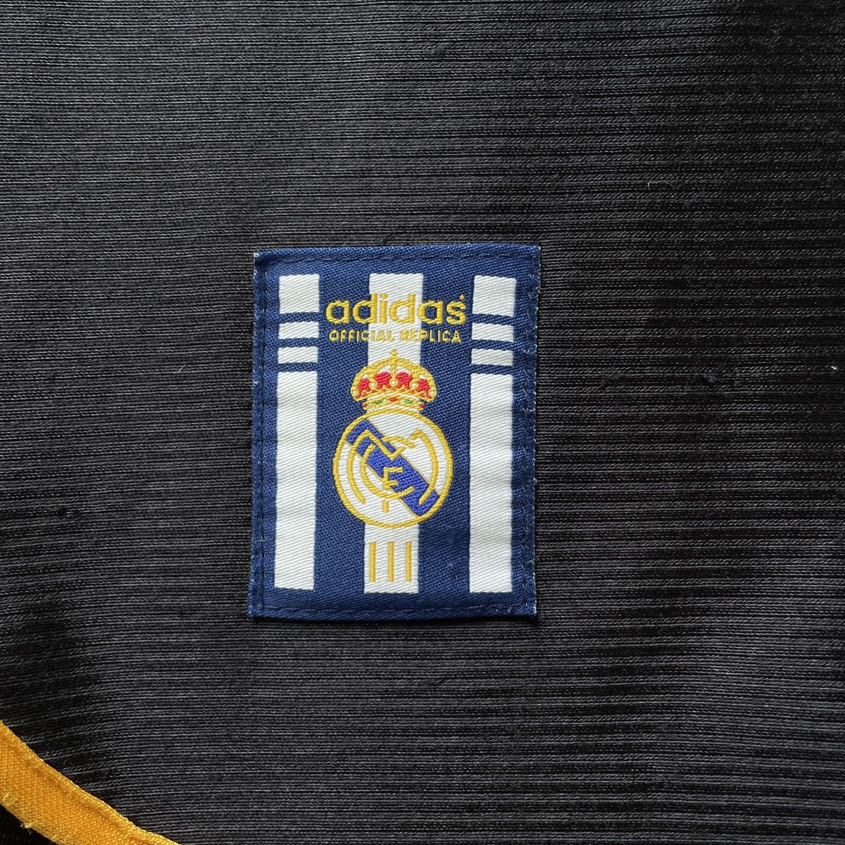 Adidas Vintage Real Madrid Away Jersey Shirt Rare 1999/2001 size L Size US L / EU 52-54 / 3 - 12 Thumbnail