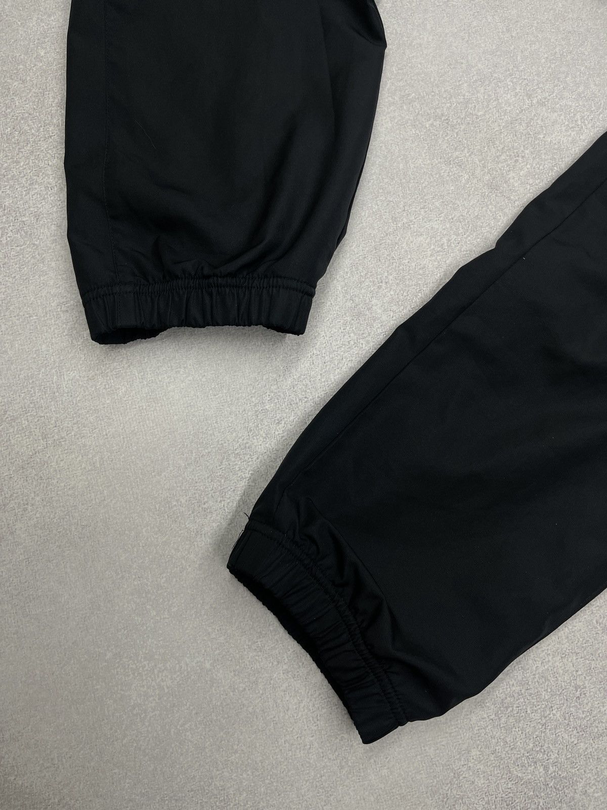 Nike Vintage Nike Nylon Sweatpants Black Drill Y2K TECH ACG Size US 30 / EU 46 - 5 Thumbnail