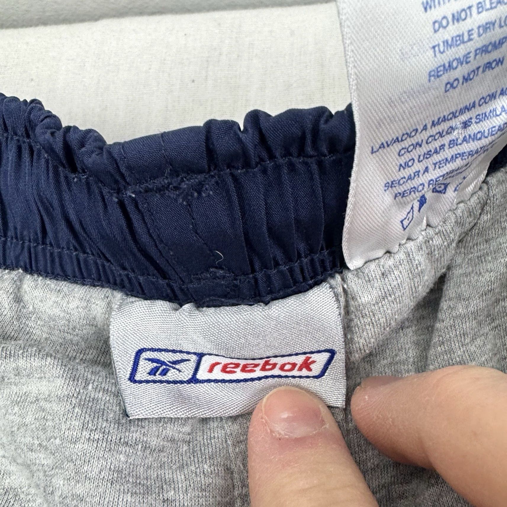 Reebok VINTAGE Reebok Track Pants Mens XL Blue Track Pants 90s Y2K Hipster Sports Baggy Athletic Size US 36 / EU 52 - 6 Thumbnail