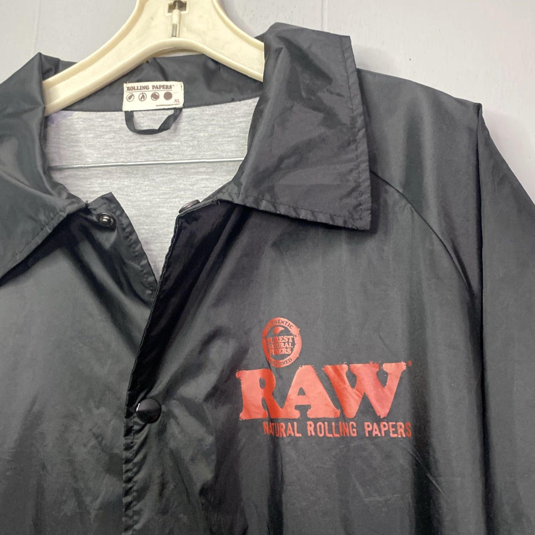 Vintage VINTAGE RAW Wind Breaker Men XL Black Lightweight Snap Closure Nature Theme Size US XL / EU 56 / 4 - 2 Thumbnail