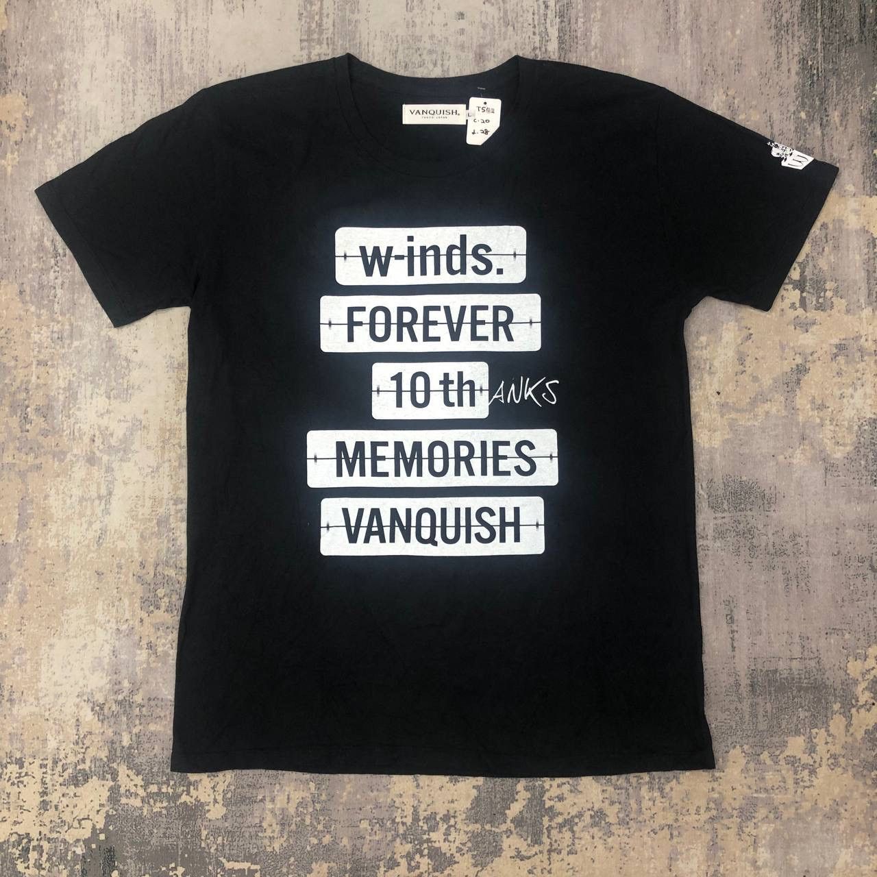 Vanquish × XOXO T542. VANQUISH X XOXO JAPAN TOUR TEE Size US L / EU 52-54 / 3 - 1 Thumbnail