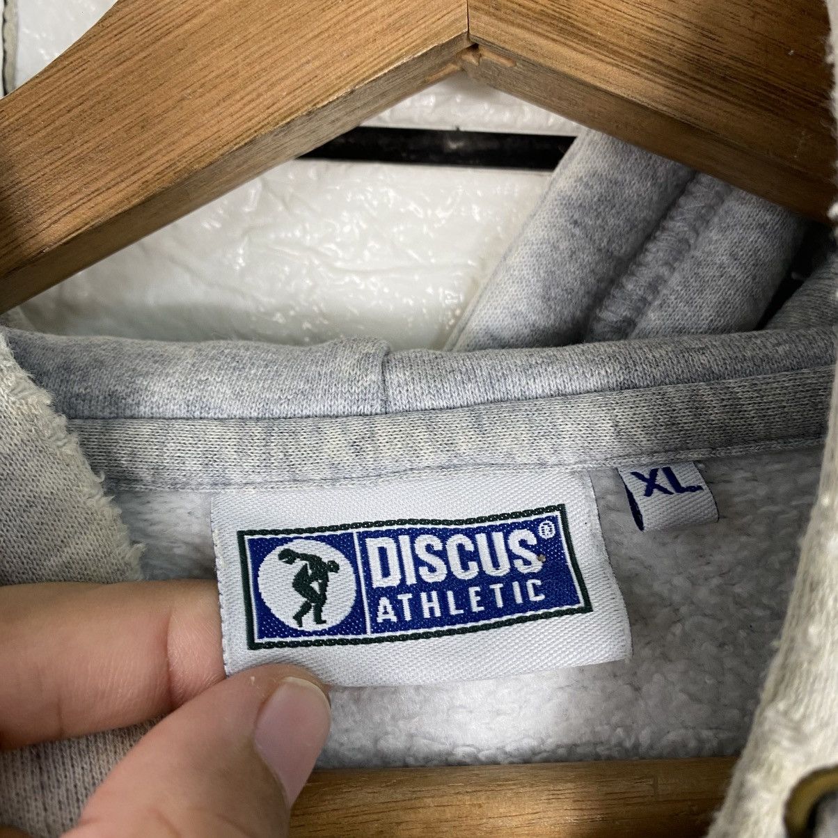 Japanese Brand 📌Vintage Hoodie Pull Over Discus Athletic Size US XL / EU 56 / 4 - 15 Thumbnail