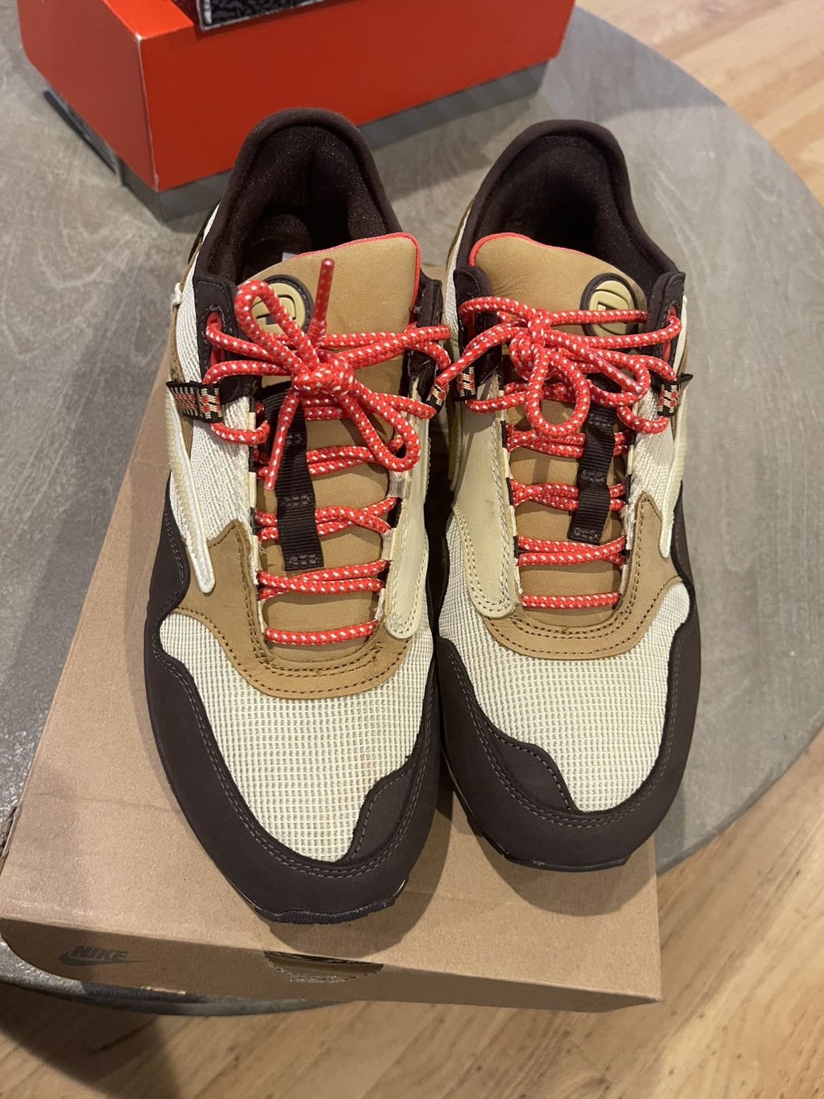 Nike Travis Scott Airmax 1 Size US 10 / EU 43 - 4 Thumbnail