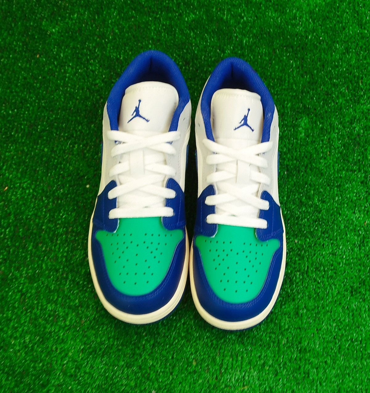 Jordan Brand Air Jordan 1 Low Multicolor # 38eur Size US 7.5 / IT 37.5 - 2 Thumbnail