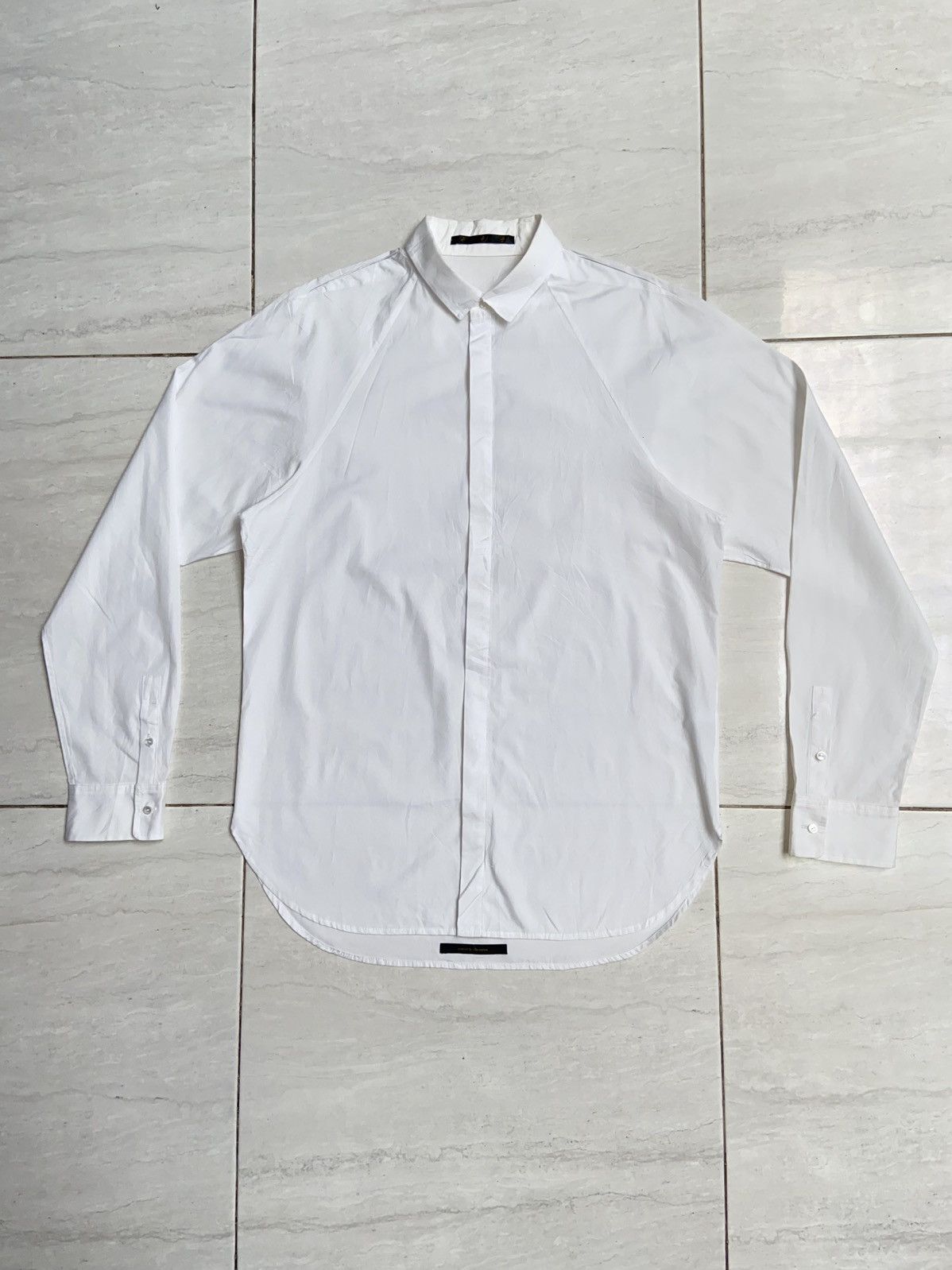 Ato Matsumoto × ato Aatoo Modeled By Chika Aoyama White Shirt Size US S / EU 44-46 / 1 - 6 Thumbnail