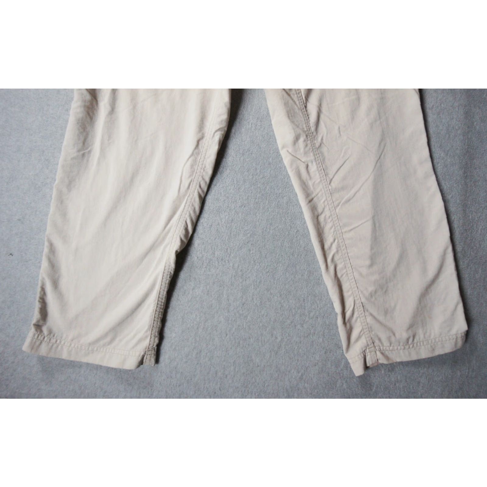 The North Face North Face Pants Womens 8 Beige Convertible Nylon Outdoor Hiking Cargo Shorts Ladies Regular Rise Mid Beige Navy? Size 30" / US 8 / IT 44 - 4 Thumbnail
