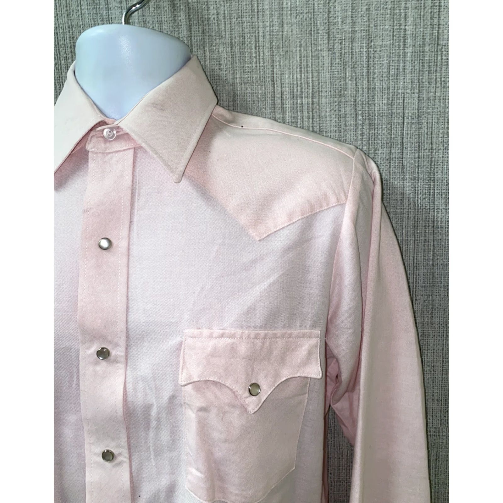 Vintage VINTAGE The Hustler Collection Mens Pink Snap Button Long Sleeve Dress Shirt 15 1/2 Men Dress Shirt Pink Snap Button Long Sleeve 15 1/2 Mens Size 40R - 3 Thumbnail