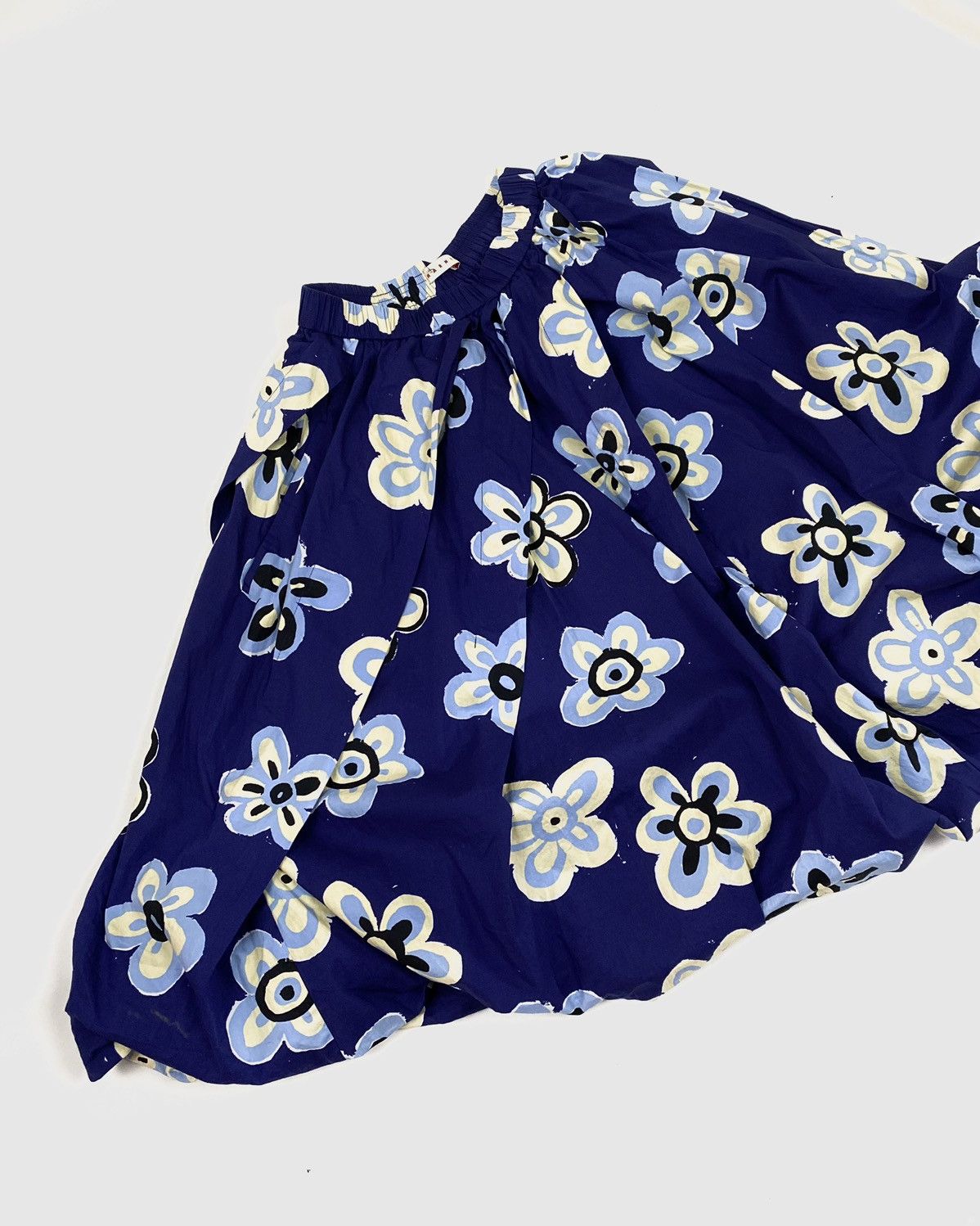 Marni × Uniqlo Marni Uniqlo Balloon Shape Flower Print Skirt Blue Size 27" / US 4 / IT 40 - 6 Thumbnail