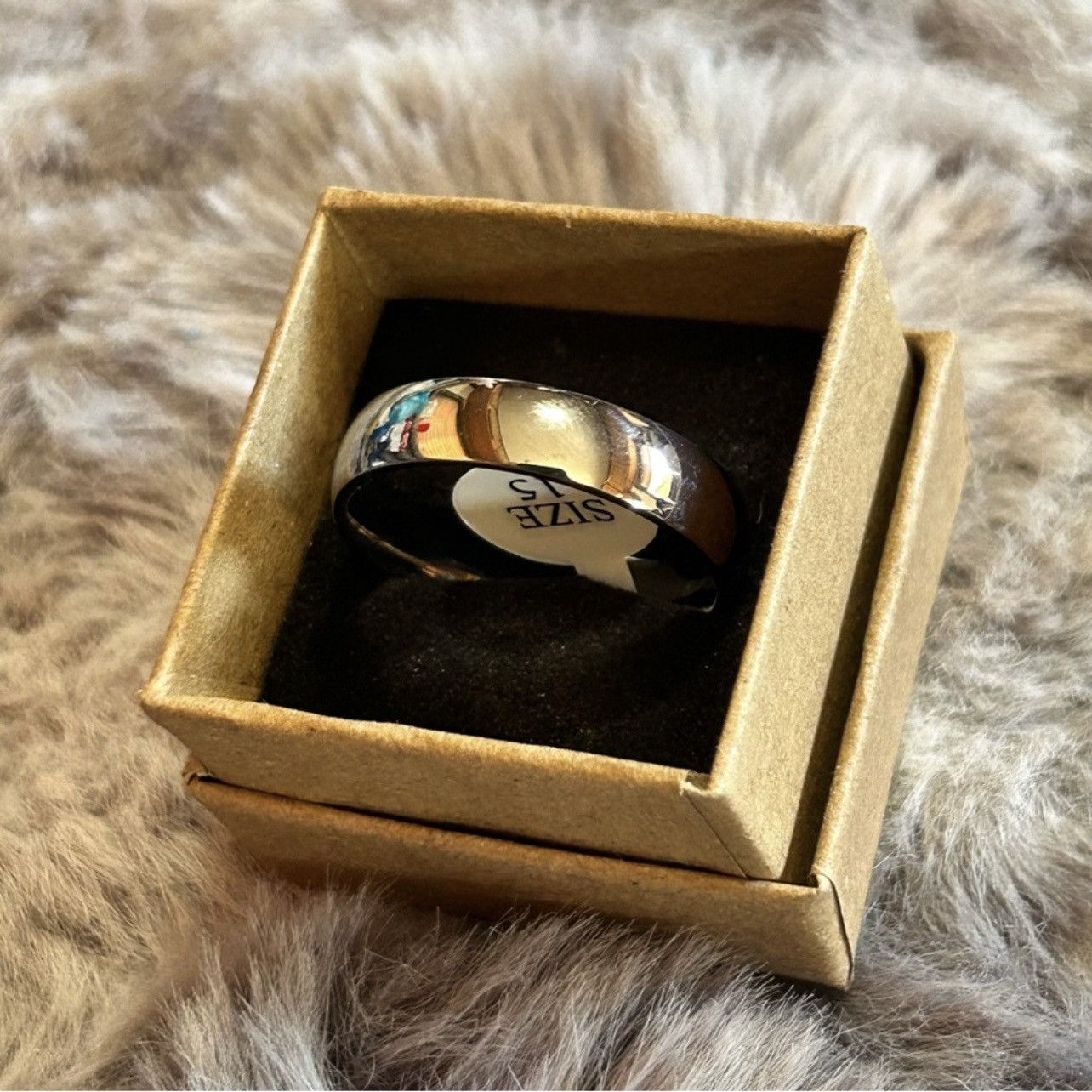 Jewelry Men’s 6mm polished Titanium comfort band wedding ring NIB 15 Size ONE SIZE - 1 Thumbnail