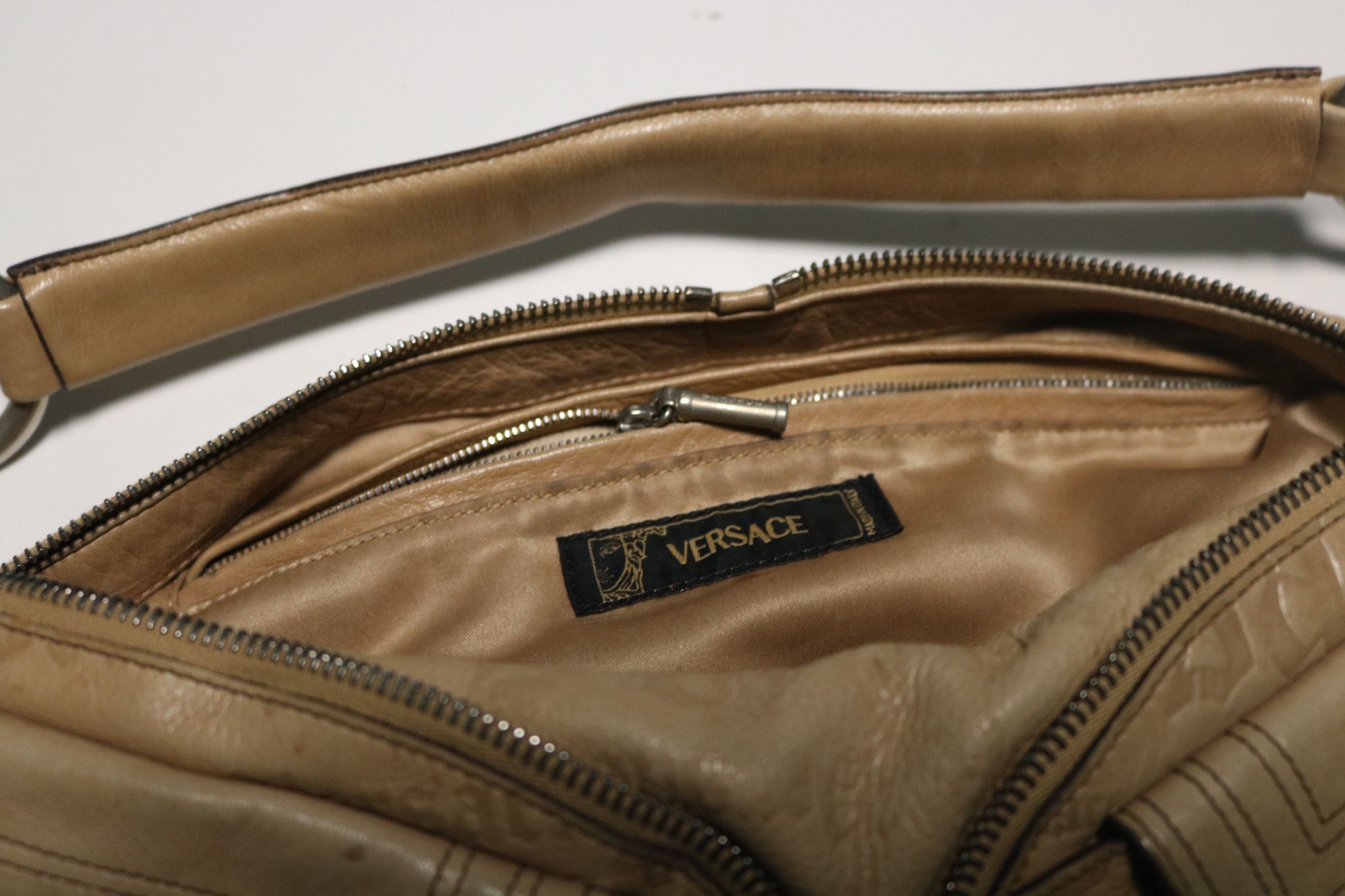 Versace VERSACE 1990s Archive 2-Way Hobo Bag Size ONE SIZE - 9 Thumbnail