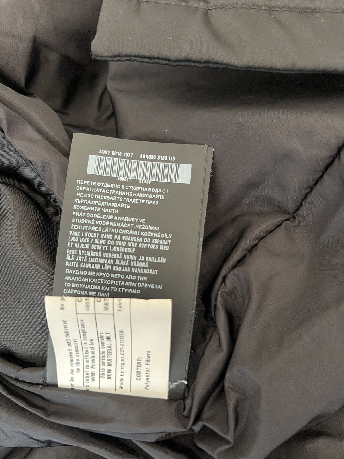 Prada Prada Black Nylon Padded Coat Size US M / EU 48-50 / 2 - 10 Thumbnail