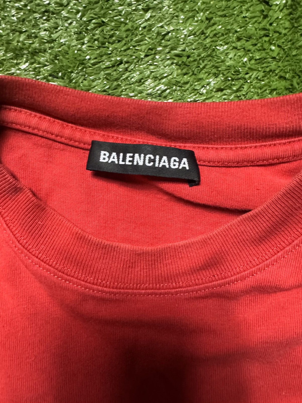 Balenciaga Balenciaga 24/7 News Shirt Size US M / EU 48-50 / 2 - 5 Thumbnail