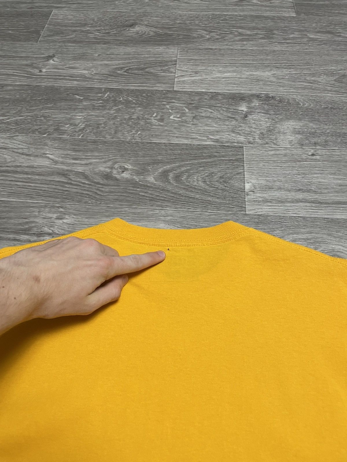 Pleasures Pleasures Now Mark Of The Beast Red Logo Tee 666 Yellow M Size US M / EU 48-50 / 2 - 10 Thumbnail