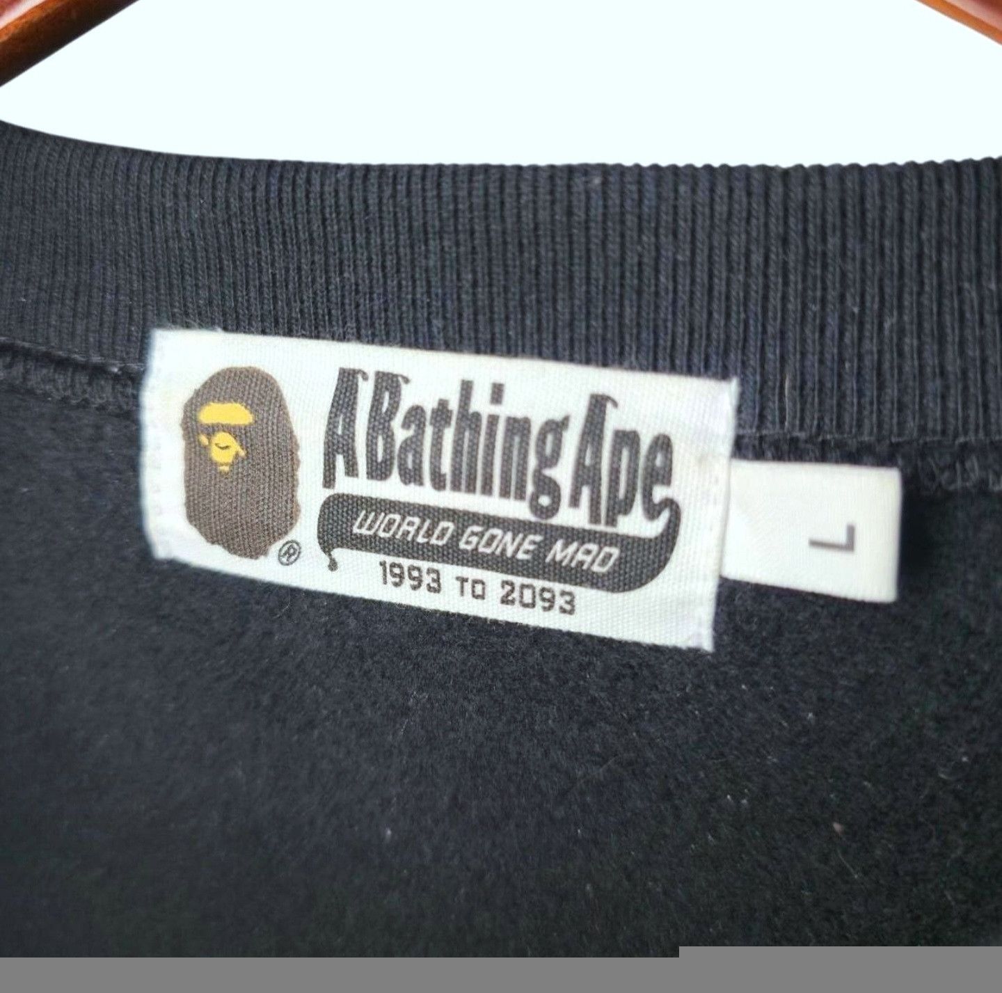 Bape Bape Multicolor Logo Crewneck Size US L / EU 52-54 / 3 - 3 Thumbnail