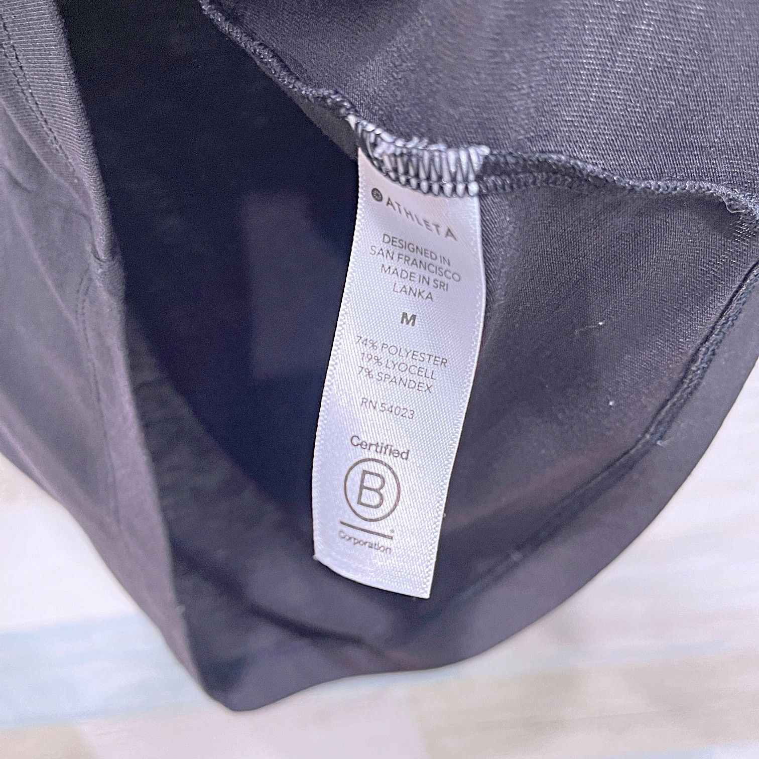 Athleta Athleta Essence Pleated Tee Black Womens Medium Size M / US 6-8 / IT 42-44 - 6 Thumbnail