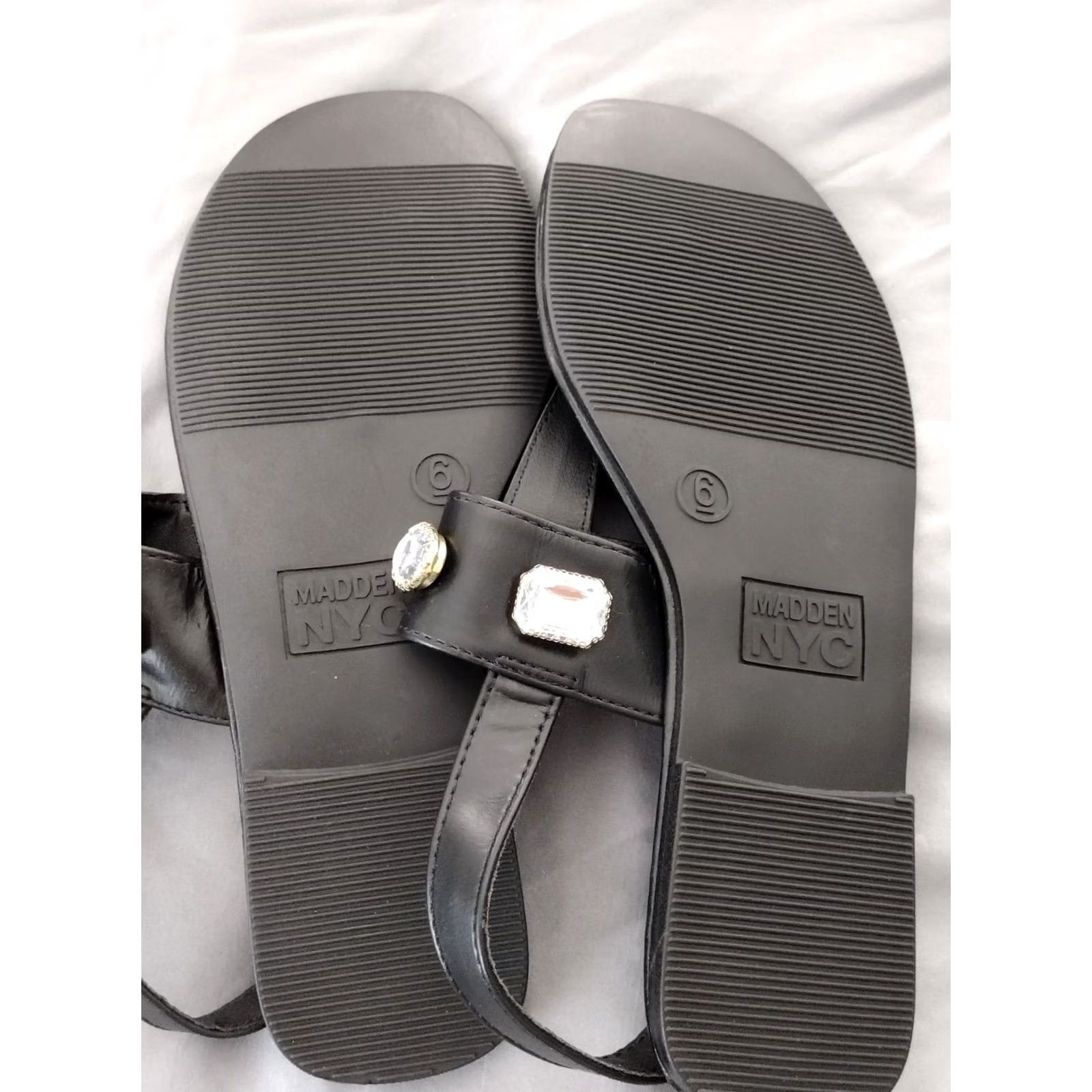 Vintage Madden NYC Sandals Women 6 US Black Faux Leather Jeweled Thong Sandals Rhinestone Adjustable Strap Size US 6 / IT 36 - 2 Thumbnail