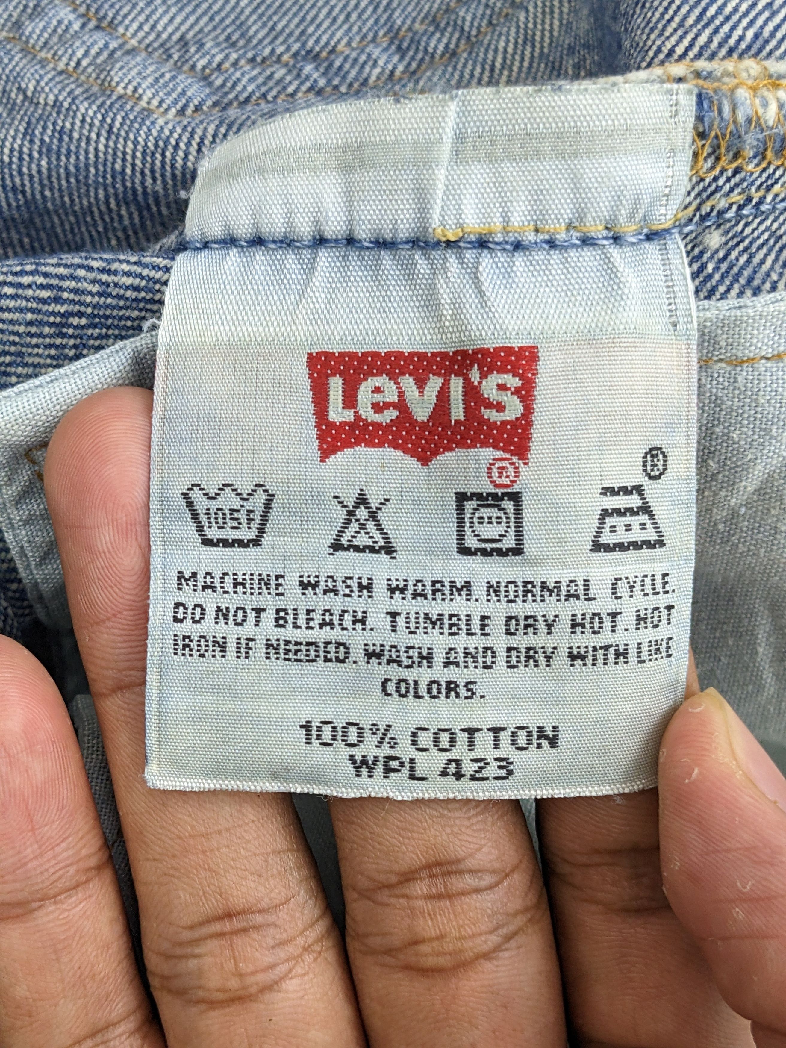 Levi's × Vintage Faded Blue Vintage 90s Levis 501 Jeans Size US 37 - 8 Thumbnail