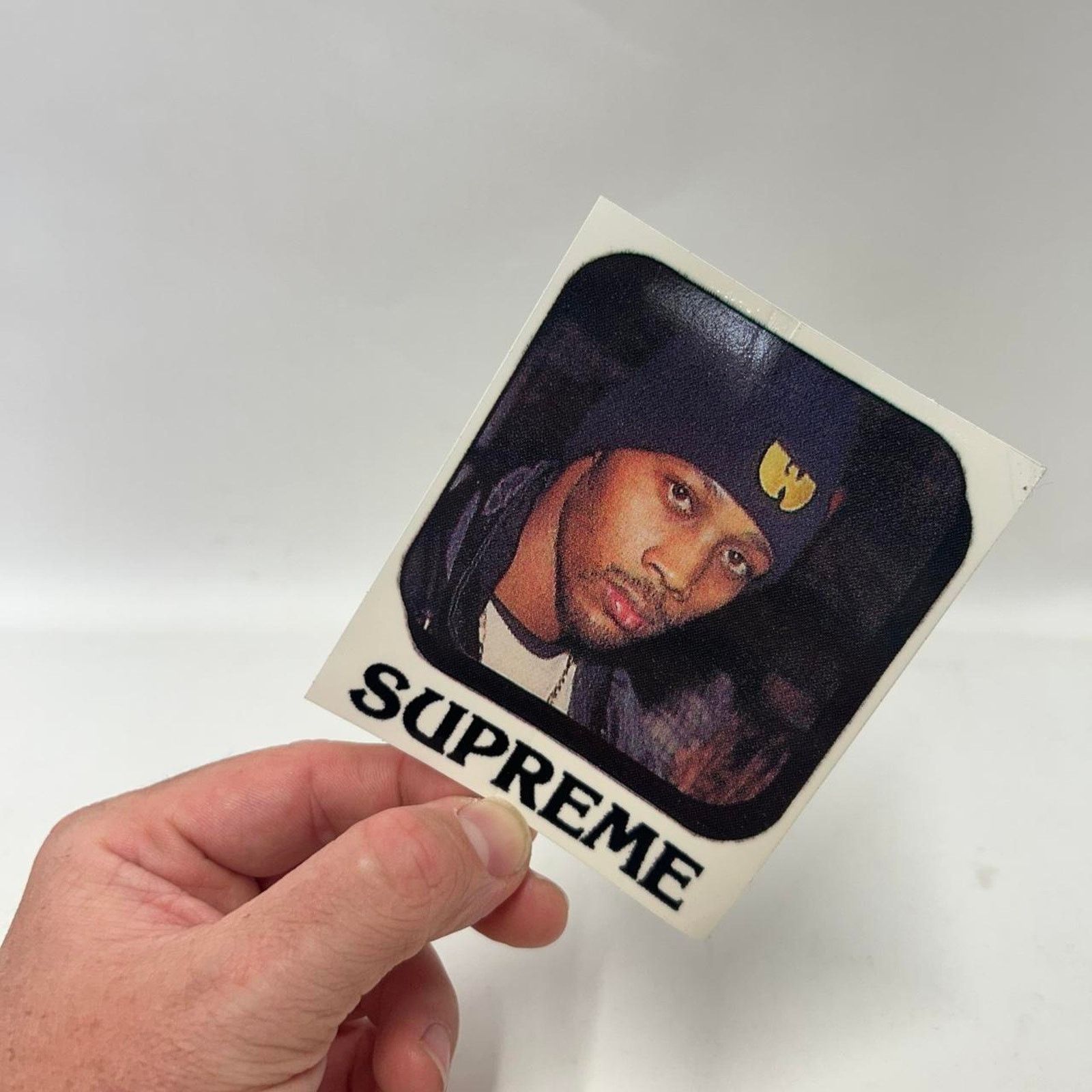 Supreme Franklin box logoステッカー Supreme Supreme Money Box Logo Benjamin Franklin Sticker FW25
