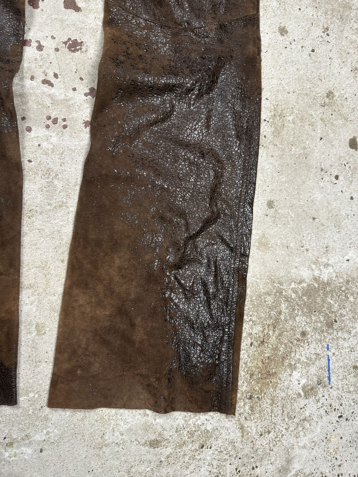 Roberto Cavalli AW2000 Roberto Cavalli Brown Leather Eroded Burnt Pants Size US 30 / EU 46 - 19 Thumbnail