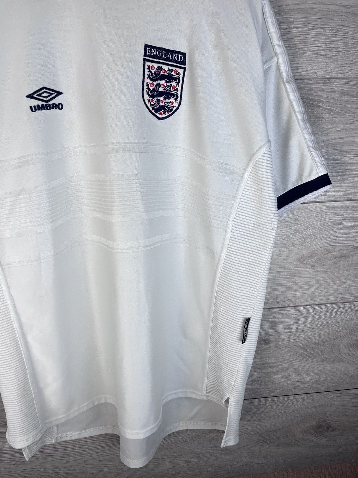 Umbro Vintage men’s soccer t-shirt Umbro England size L UEFА Size US L / EU 52-54 / 3 - 4 Thumbnail