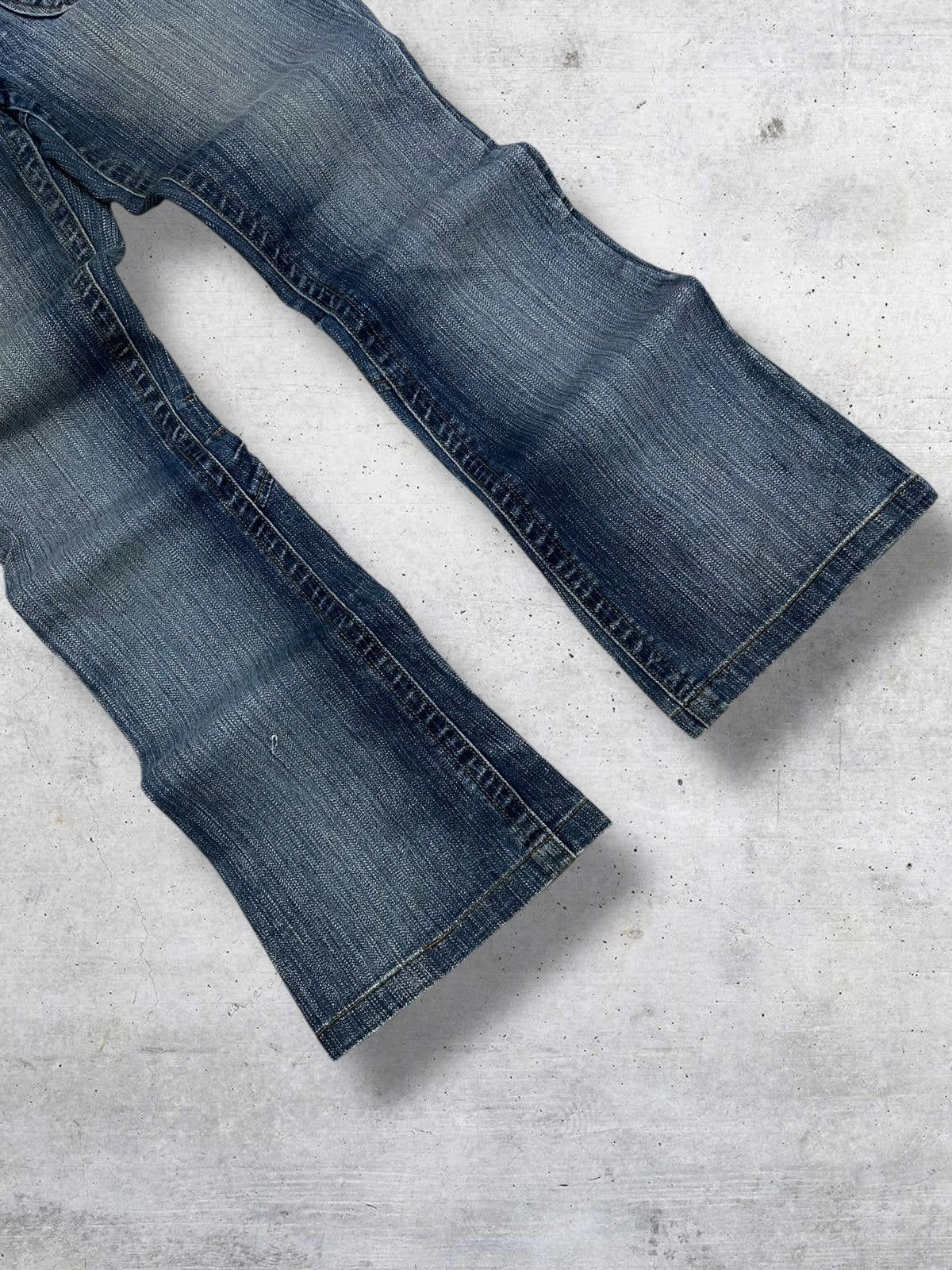 semanticdesign VINTAGE JAPAN FLARED ZIP PUNK STYLE CREST DENIM RARE 90S Size US 29 - 2 Thumbnail