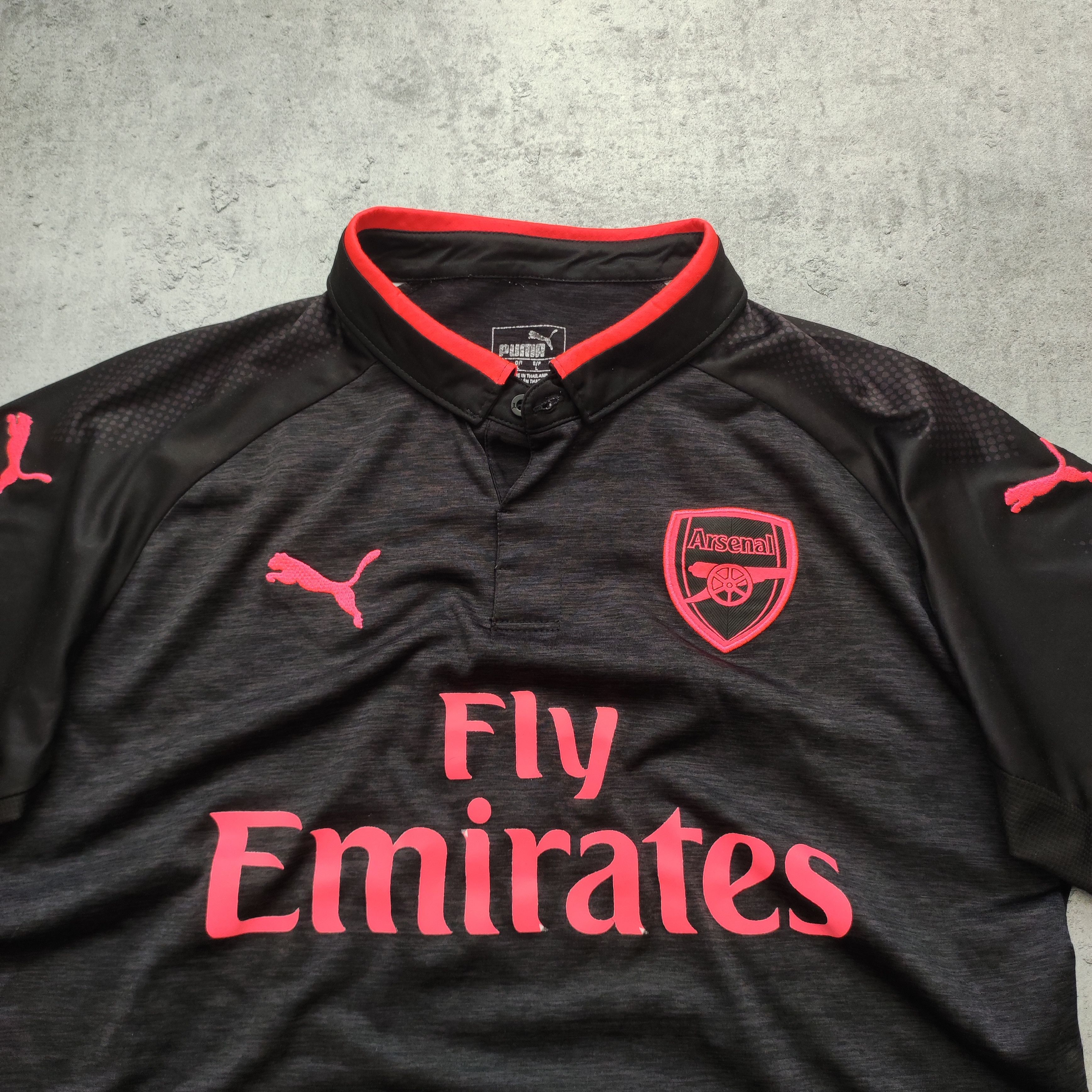 Other RARE Arsenal London 2017/18 Third Football Puma Jersey Size US L / EU 52-54 / 3 - 4 Thumbnail