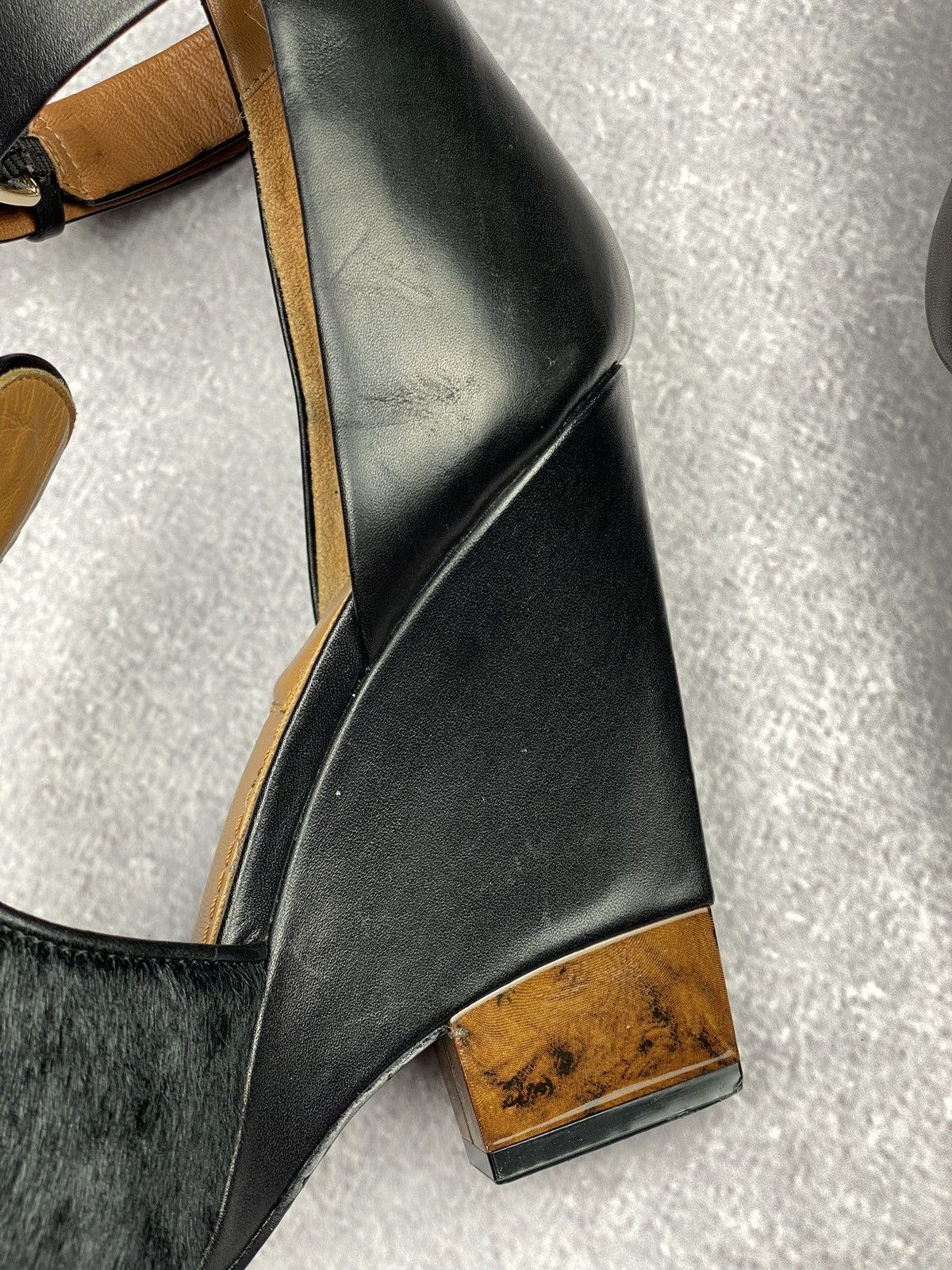 Givenchy Givenchy Heels Black Suede & Mink 😍 Size US 8 / IT 38 - 9 Thumbnail