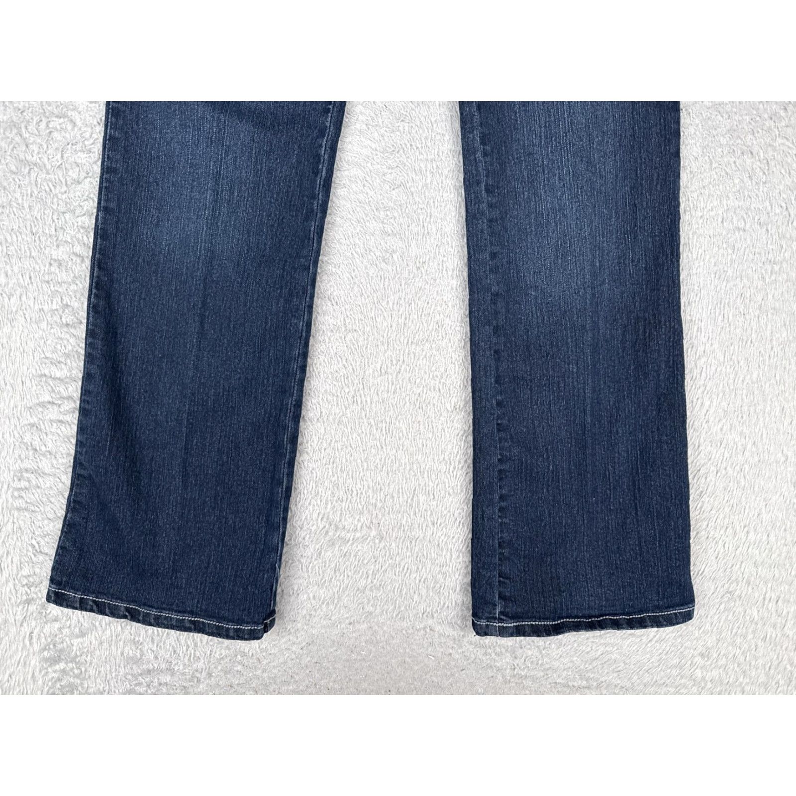 Vintage Passports Jeans Womens 8 Blue Straight Leg Mid Rise Embroidered Rhinestone Denim Size 30" / US 8 / IT 44 - 2 Thumbnail