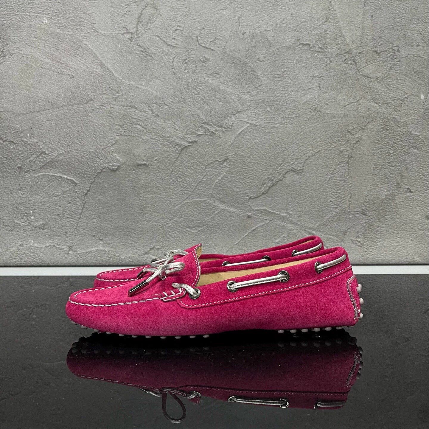 Tod's TOD'S Gommino loafers EU 36.5 like new worn once Size US 5.5 / IT 35.5 - 4 Thumbnail