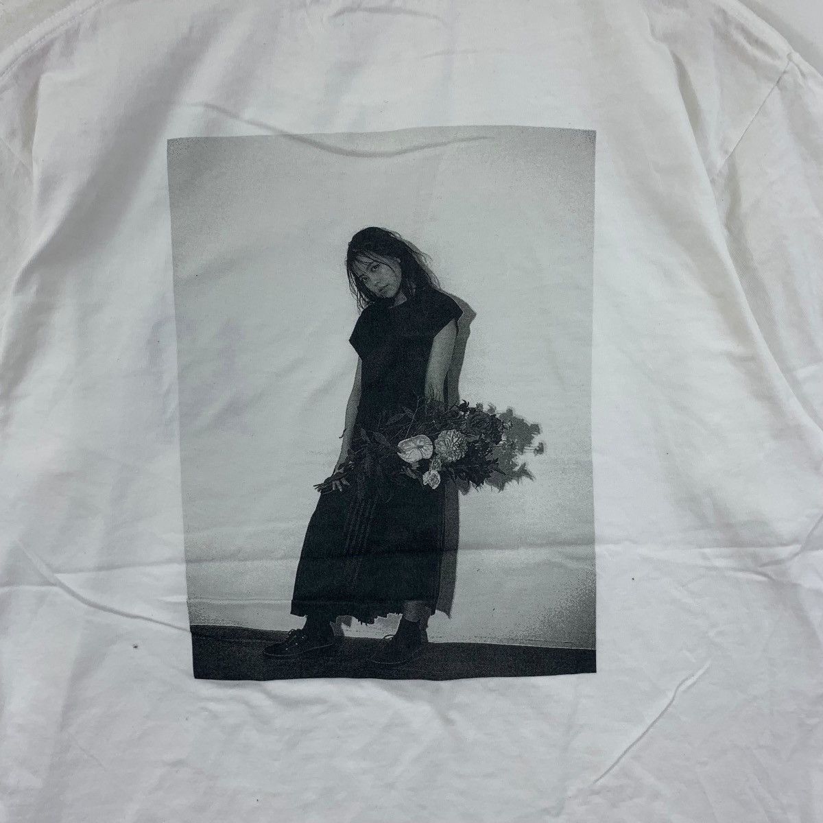 Vintage NOGIZAKA46 JAPAN IDOL 19th Birthday Celebration Tee Shirt Size US L / EU 52-54 / 3 - 6 Thumbnail