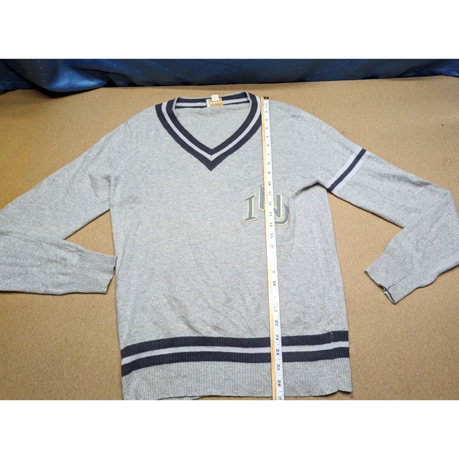 Diesel VINTAGE Diesel Jumper Mens Large Wool Blend V neck Gray Pullover Sweater Shirt Size US L / EU 52-54 / 3 - 5 Thumbnail