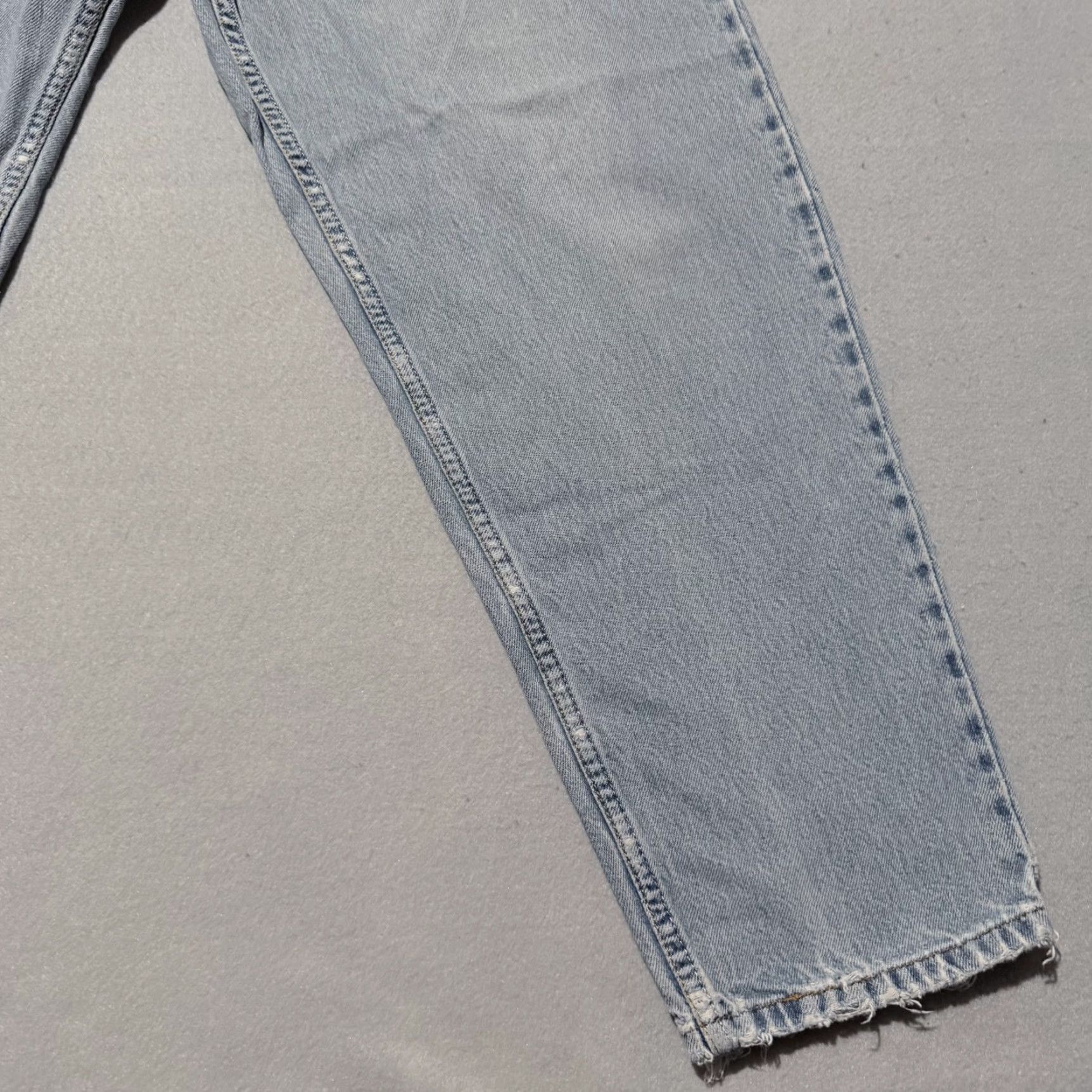 Levi's Levi's 560 Jeans Men Blue Denim Loose Fit Straight Zip Fly 36x30 Regular Inseam 28in Distressed Size US 36 / EU 52 - 6 Thumbnail