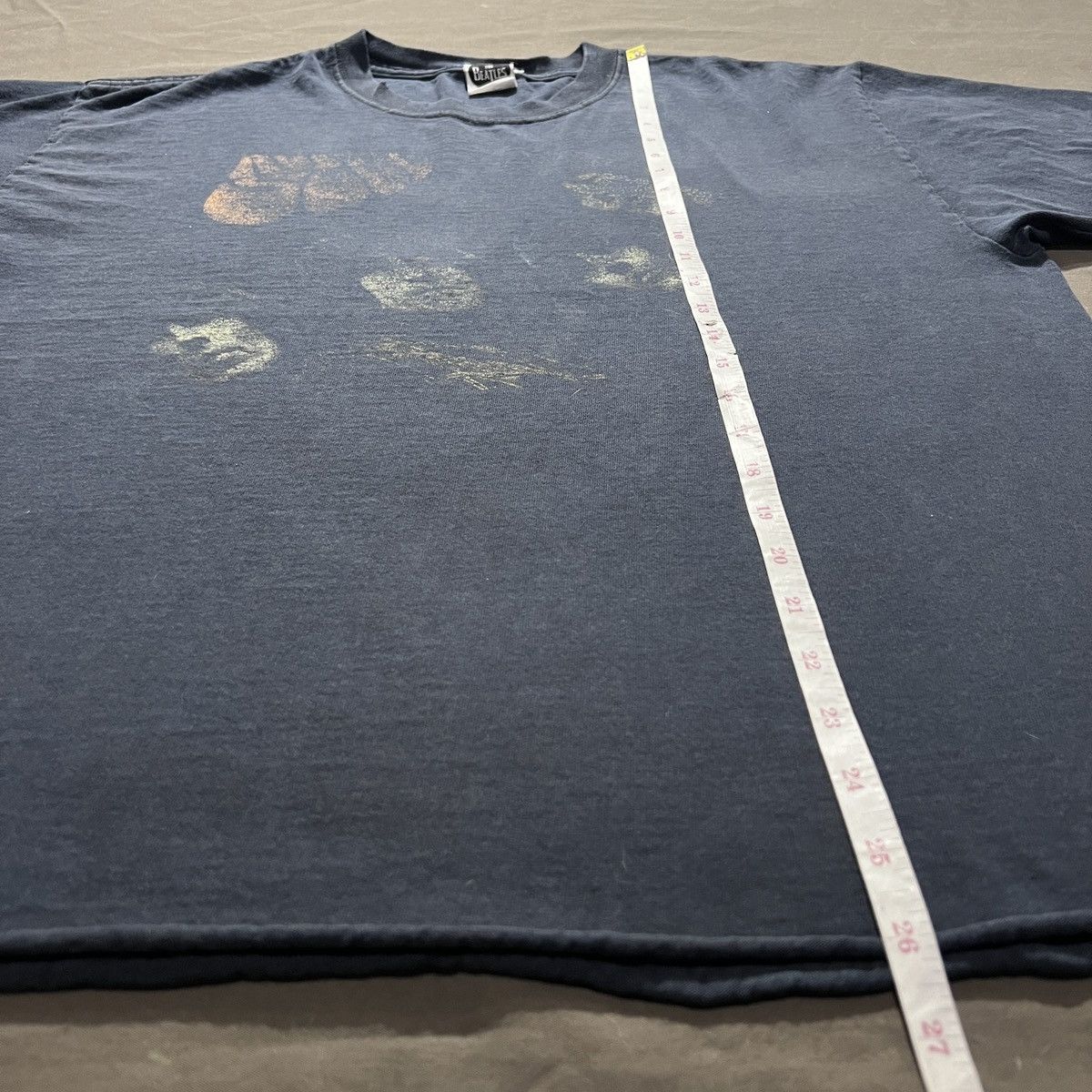Band Tees Vintage Y2K The Beatles Rubber Soul Tee Thrashed Sun Faded Size US XL / EU 56 / 4 - 14 Thumbnail