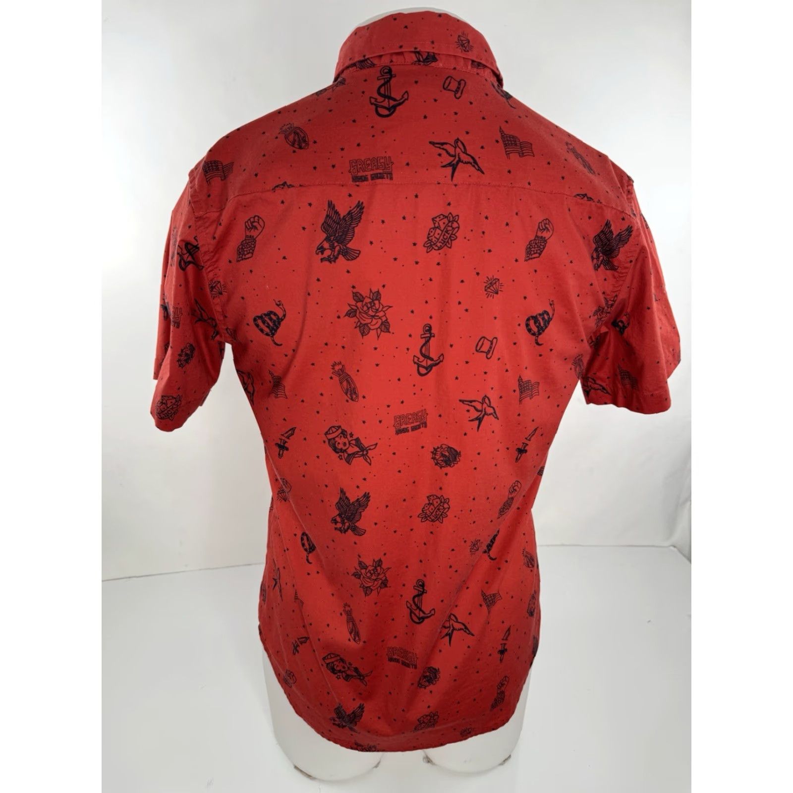 Vintage GREASY HANDS SOCIETY 1776 Tattoo Print Mens S Shirt Top Short Sleeve Red 90s Style DBT Size US S / EU 44-46 / 1 - 5 Thumbnail