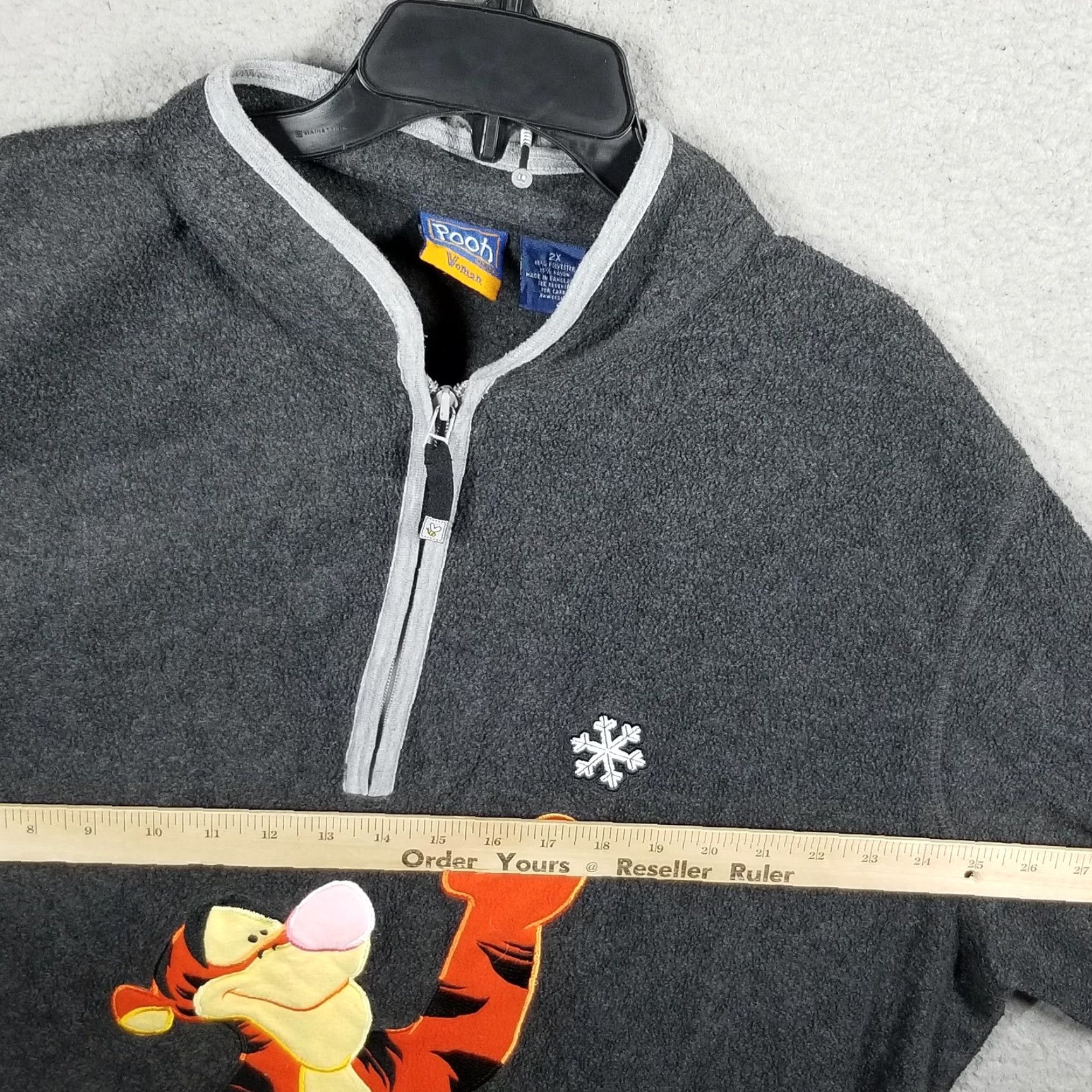 Disney Disney Pooh Tigger Pullover Womens 2X Fleece Quarter Zip Embroidered Snowflake Size XXL / US 16-18 / IT 52-54 - 7 Thumbnail