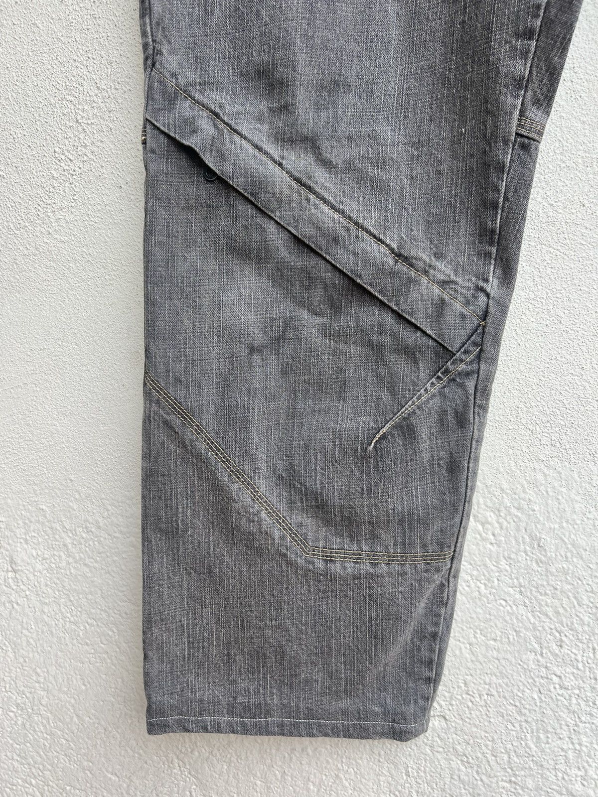 Japanese Brand × MasterPiece Vintage Masterpiece X Mad Hectic Multi Pocket Baggy Jeans Size US 36 / EU 52 - 9 Thumbnail