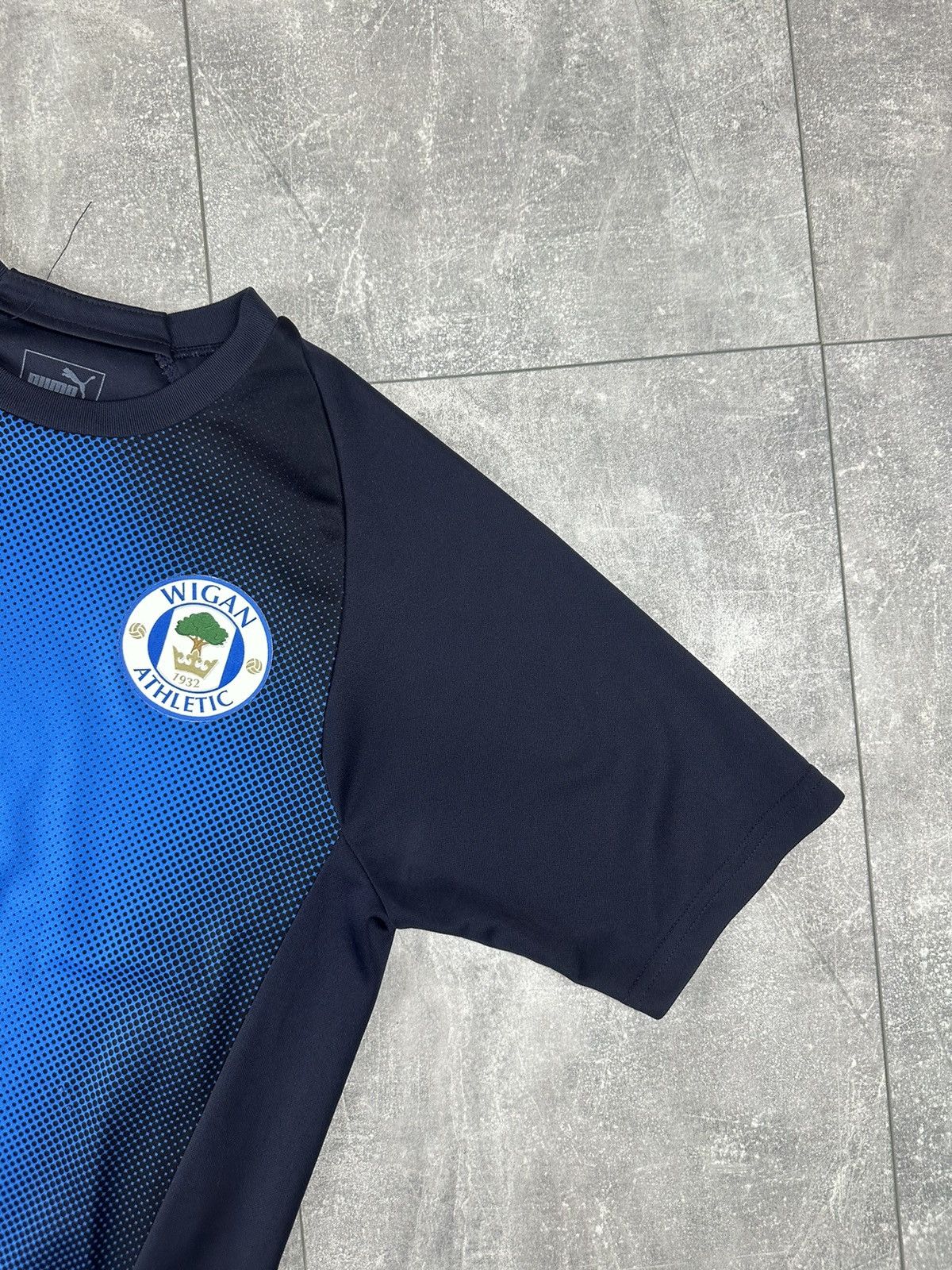 Puma Puma Wigan Athletic 2018/19 Training Soccer Football Jersey Size US S / EU 44-46 / 1 - 5 Thumbnail
