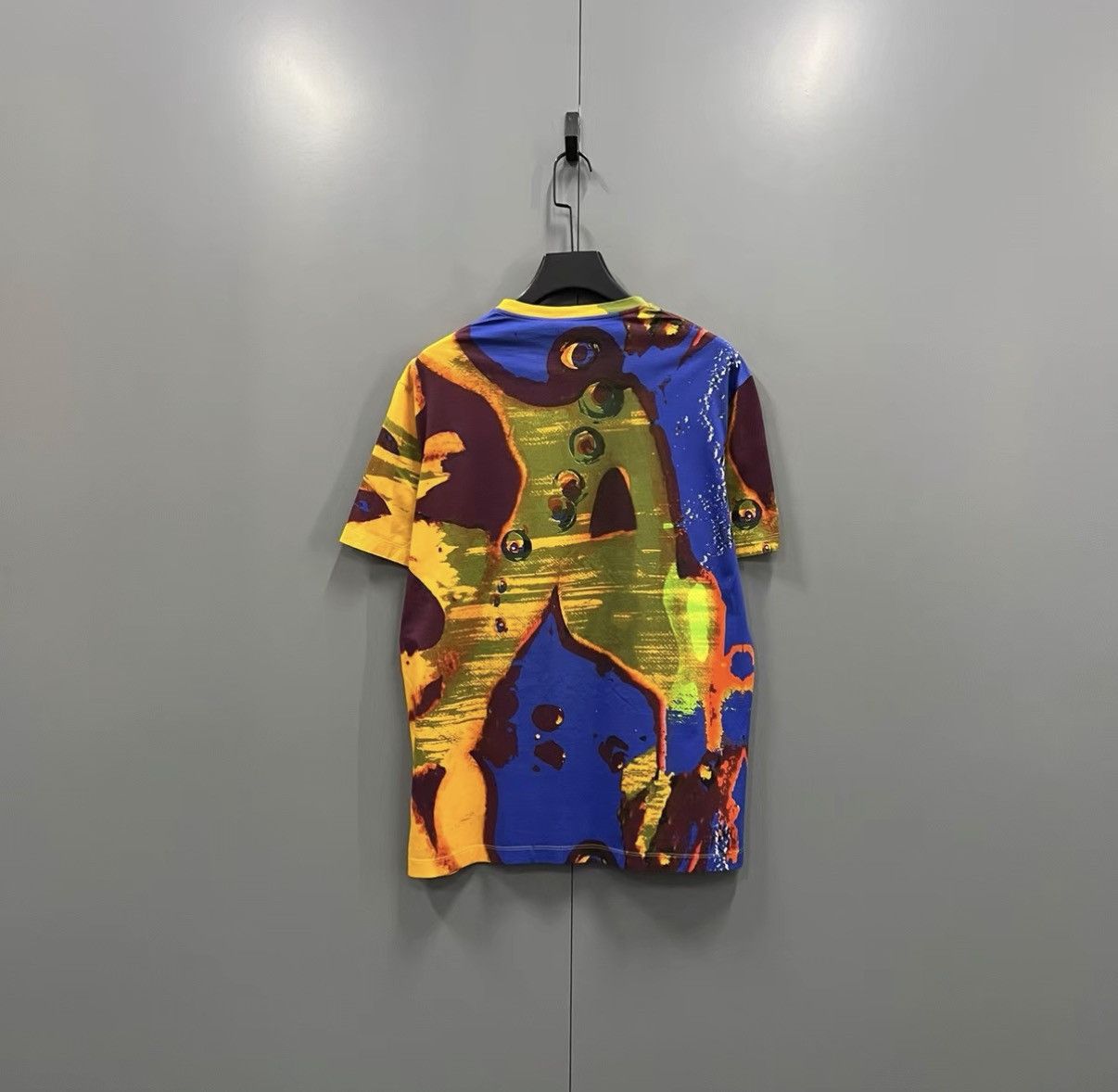 Versace Versace Medusa Colorful Portrait Short-sleeve T-shirt J41 Size US XXL / EU 58 / 5 - 2 Thumbnail