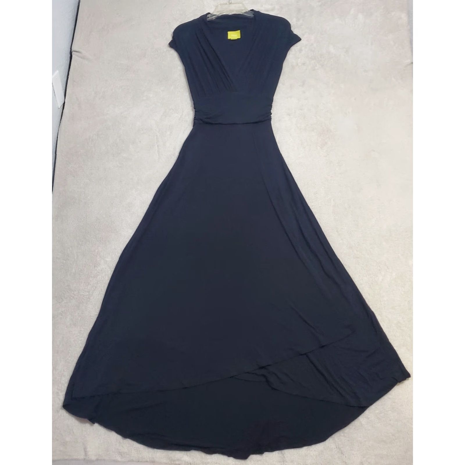 Maeve Maxi Dress Women XS Black Short Sleeve V-Neck Flowy Knit Rayon  Spandex Pattern: Solid