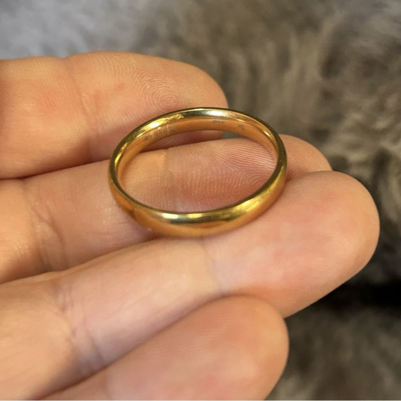 Jewelry Men’s 18kt solid yellow gold 4mm classic dome band NIB 11.5 Size ONE SIZE - 4 Thumbnail