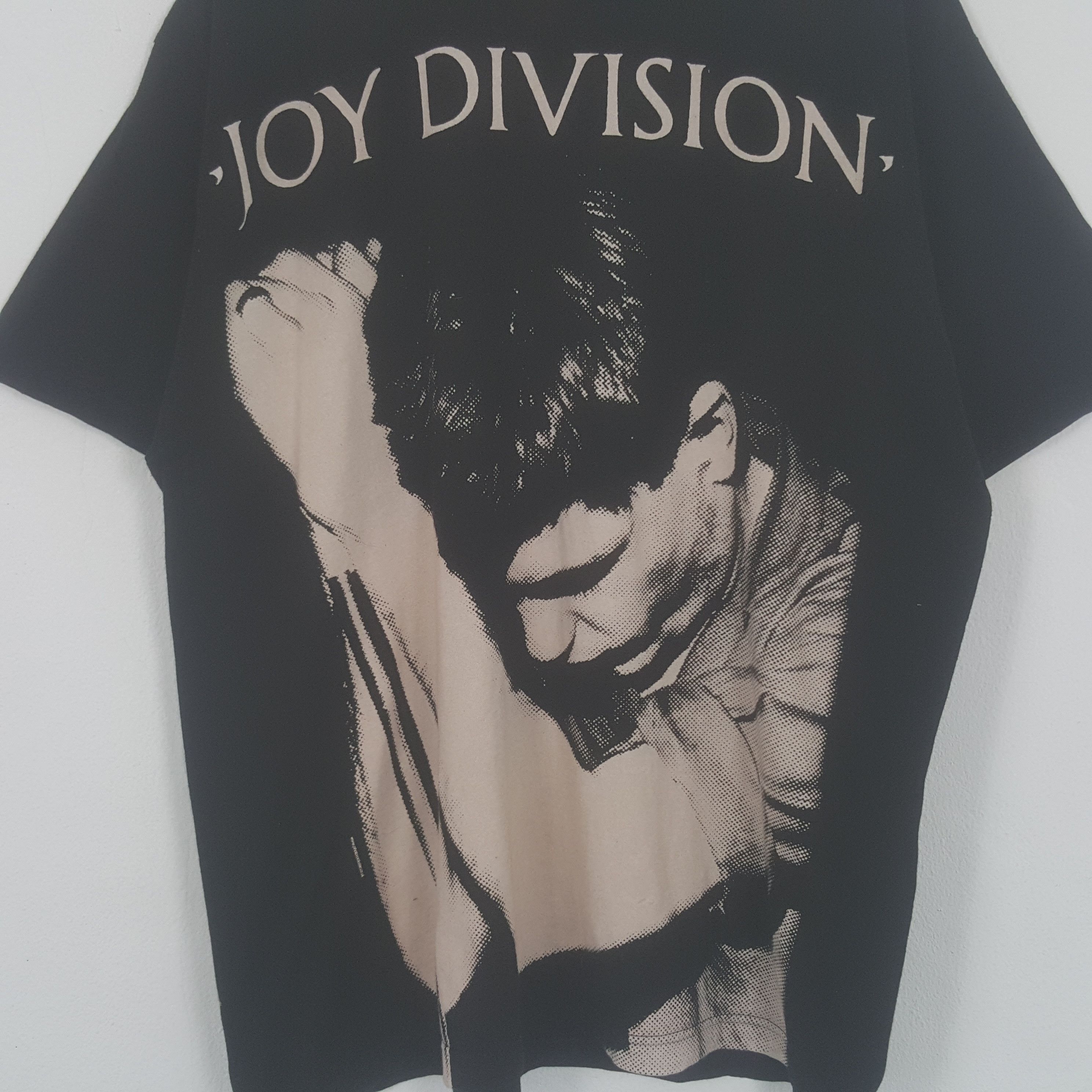 Band Tees × Vintage Vintage Joy Division English Punk Band Tshirt Size US XL / EU 56 / 4 - 2 Thumbnail