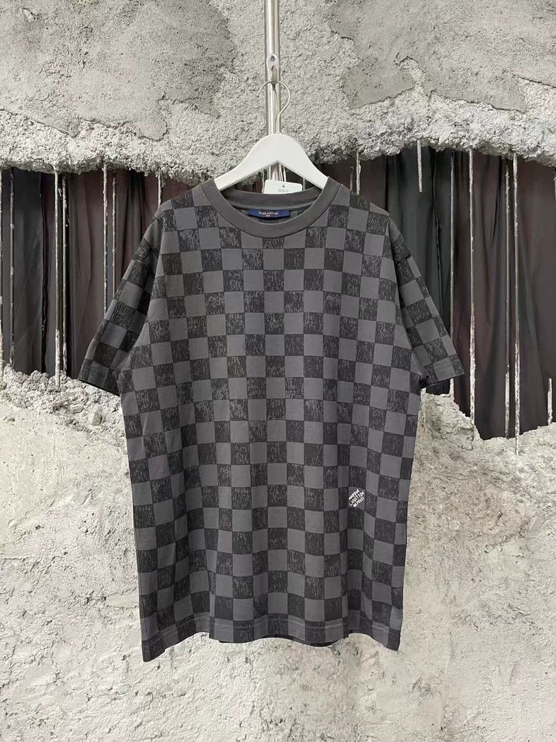 Louis Vuitton Louis Vuitton Black and grey patchwork checkerboard short s Size US M / EU 48-50 / 2 - 1 Thumbnail