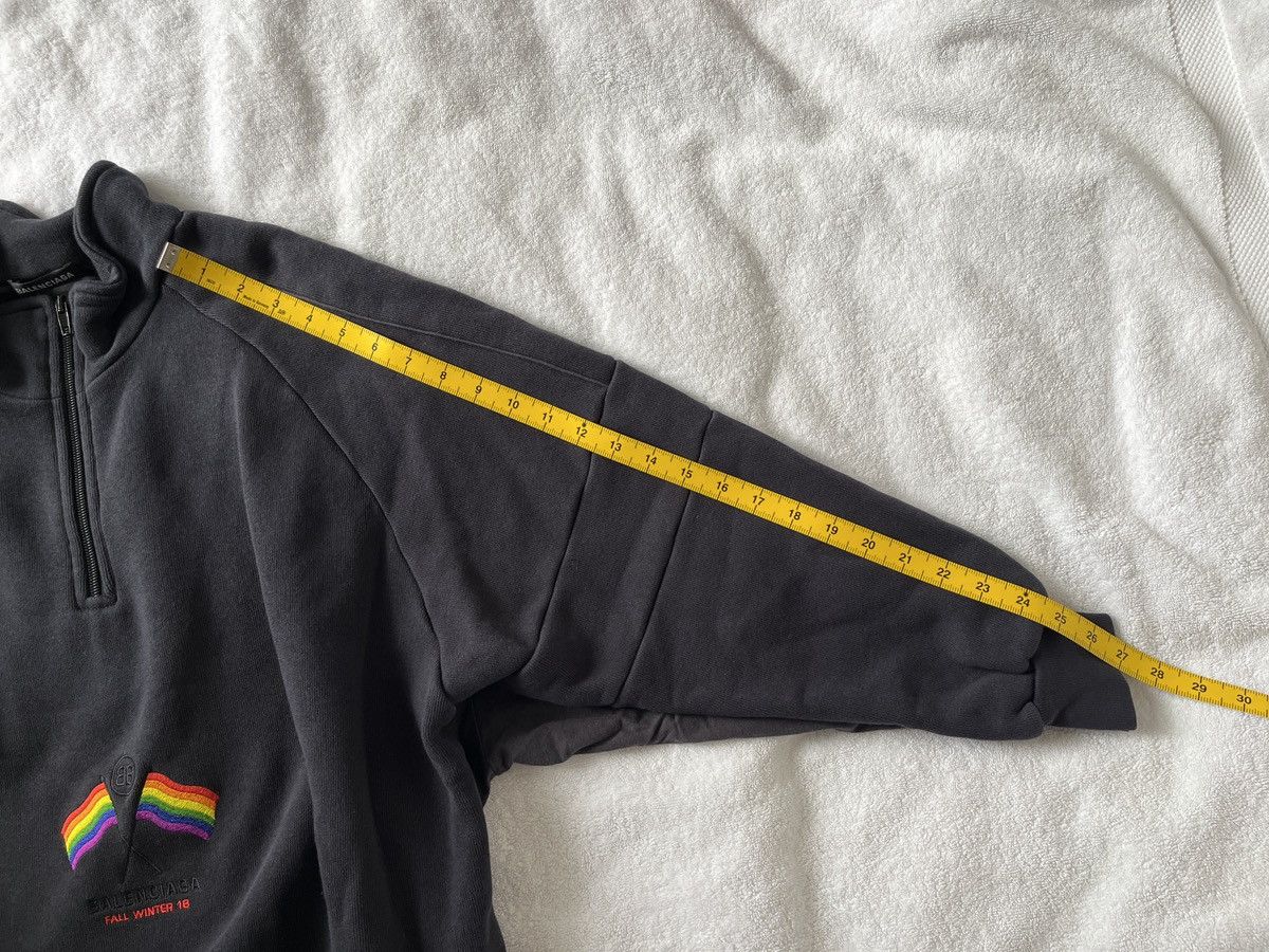 Balenciaga Balenciaga FW18 LGBTQ Flags Hybrid Sweat T-Shirt Size US S / EU 44-46 / 1 - 11 Thumbnail