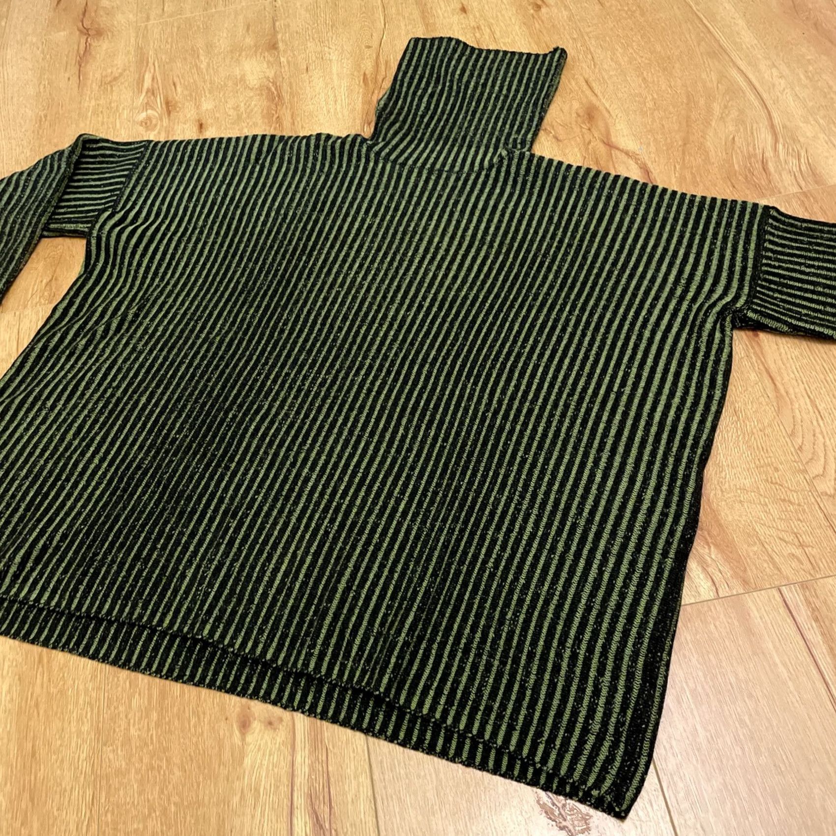 Vintage VINTAGE 90s Striped Turtleneck Sweater Green Black Women's Large Oversize Pullover Size L / US 10 / IT 46 - 7 Thumbnail