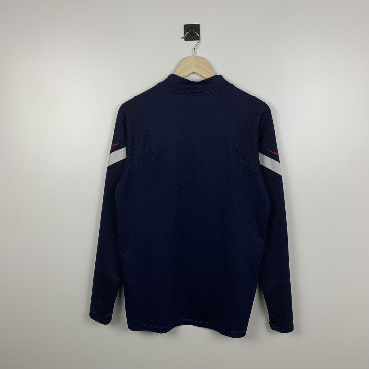 Nike Nike FFF Strike France Long Sleeve Jersey Size M Zip Top Size US M / EU 48-50 / 2 - 7 Thumbnail