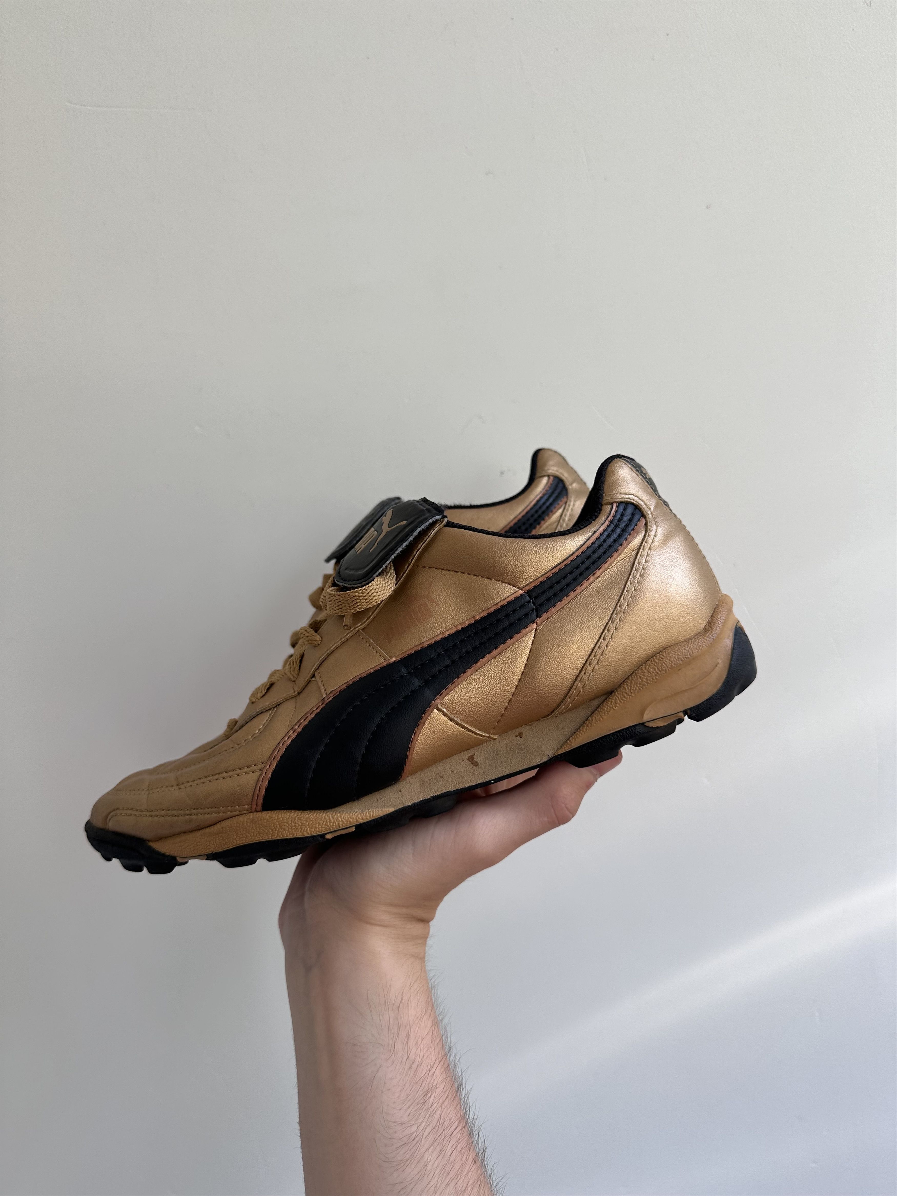 Puma × Vintage Puma vintage football shoes Size US 8 / EU 41 - 3 Thumbnail