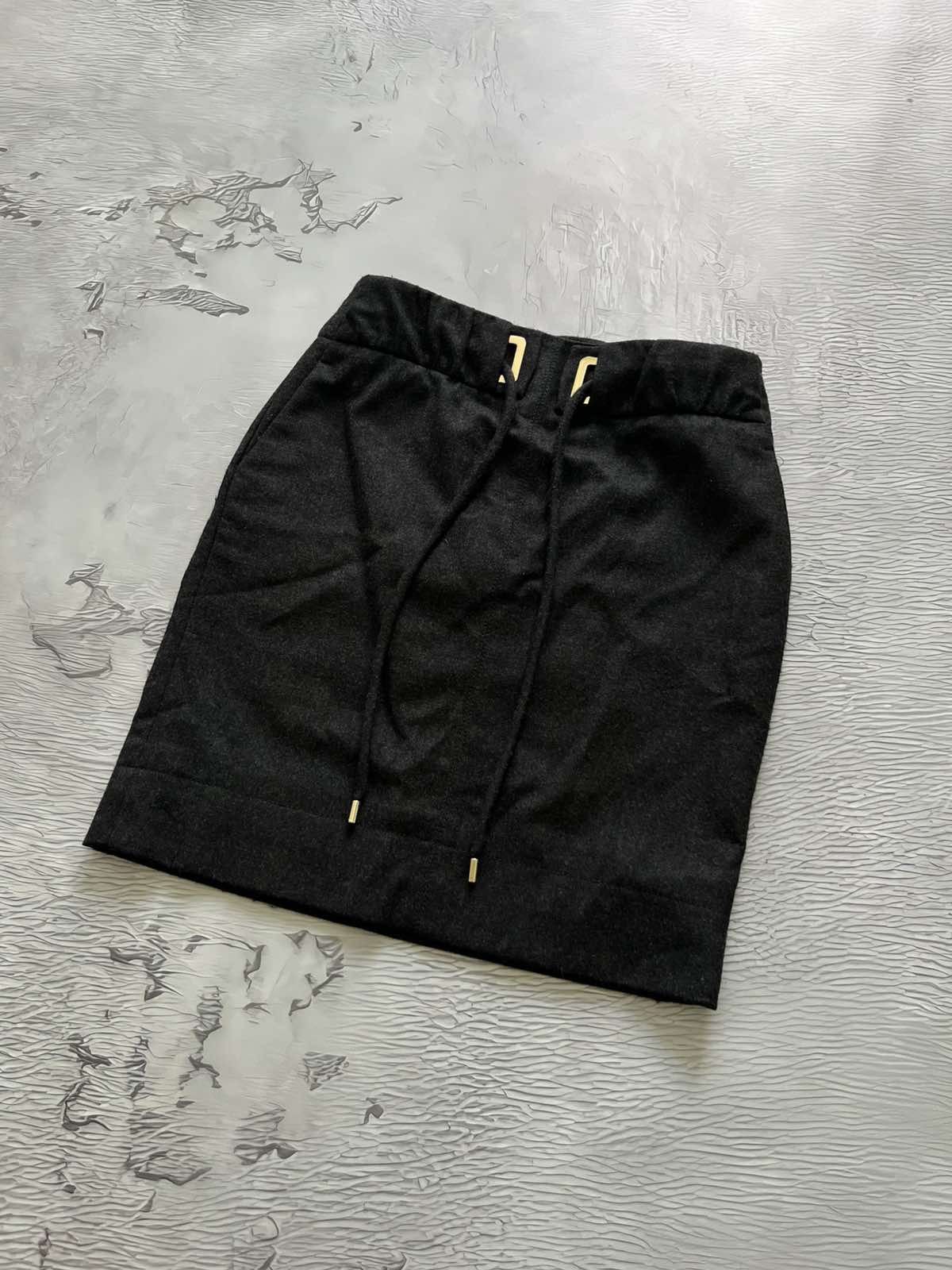 Gucci Gucci x Tom Ford Vintage Midi Skirt Cashmere Wool Size 27" / US 4 / IT 40 - 1 Thumbnail