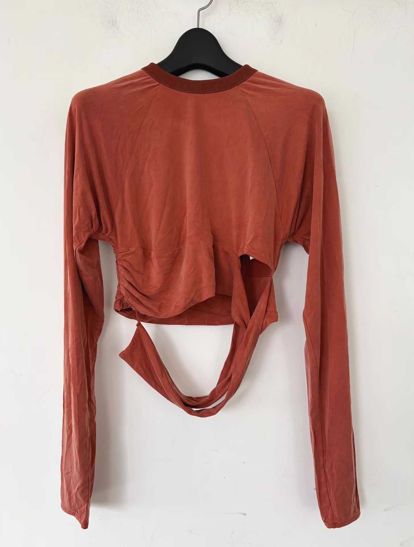 Jacquemus Jacquemus Orange-Red Asymmetrical Open Back Top。Ｑ21 Size M / US 6-8 / IT 42-44 - 1 Thumbnail