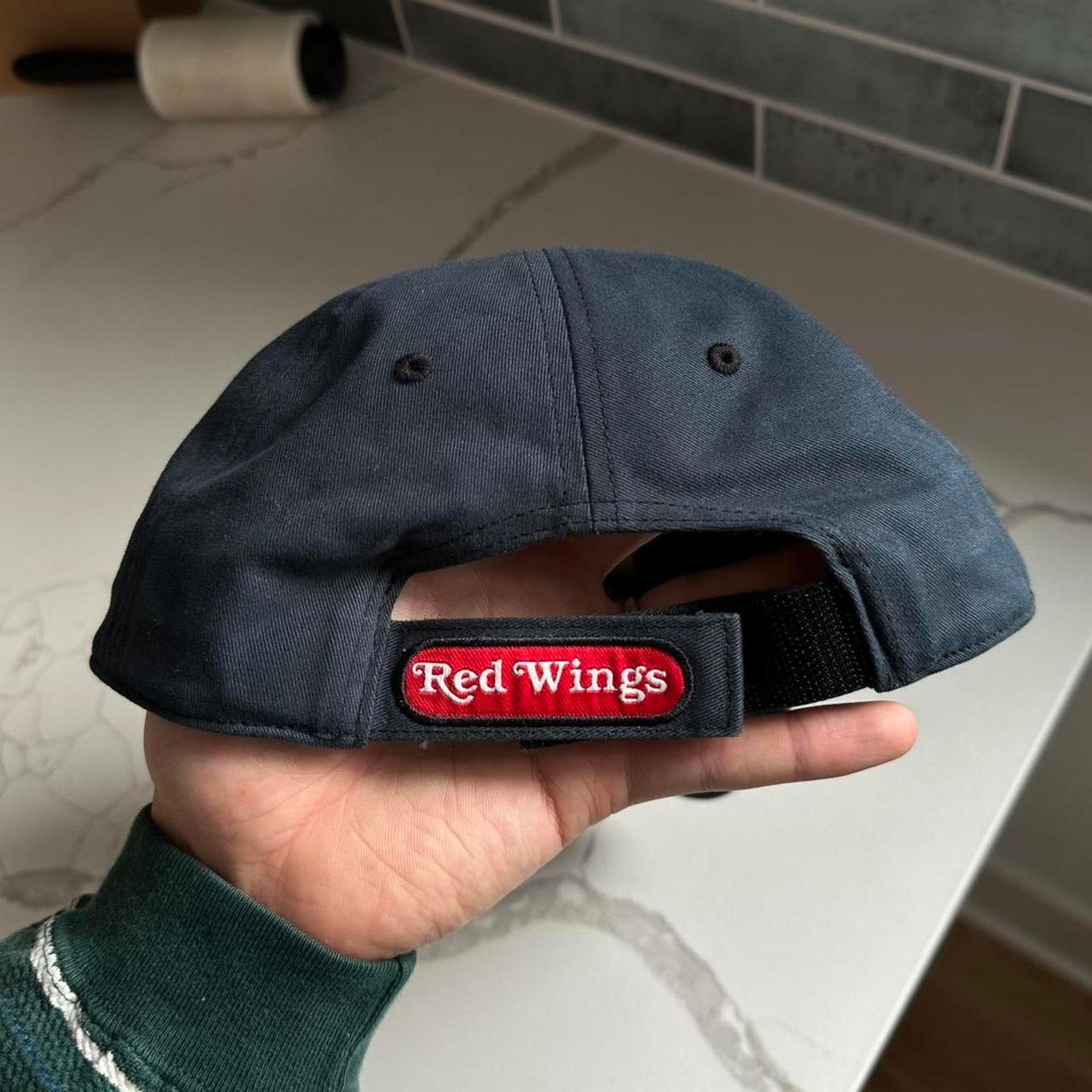 NHL Vintage Y2K Nike Black Faded Detroit Red Wings Hockey Hat Size ONE SIZE - 4 Thumbnail